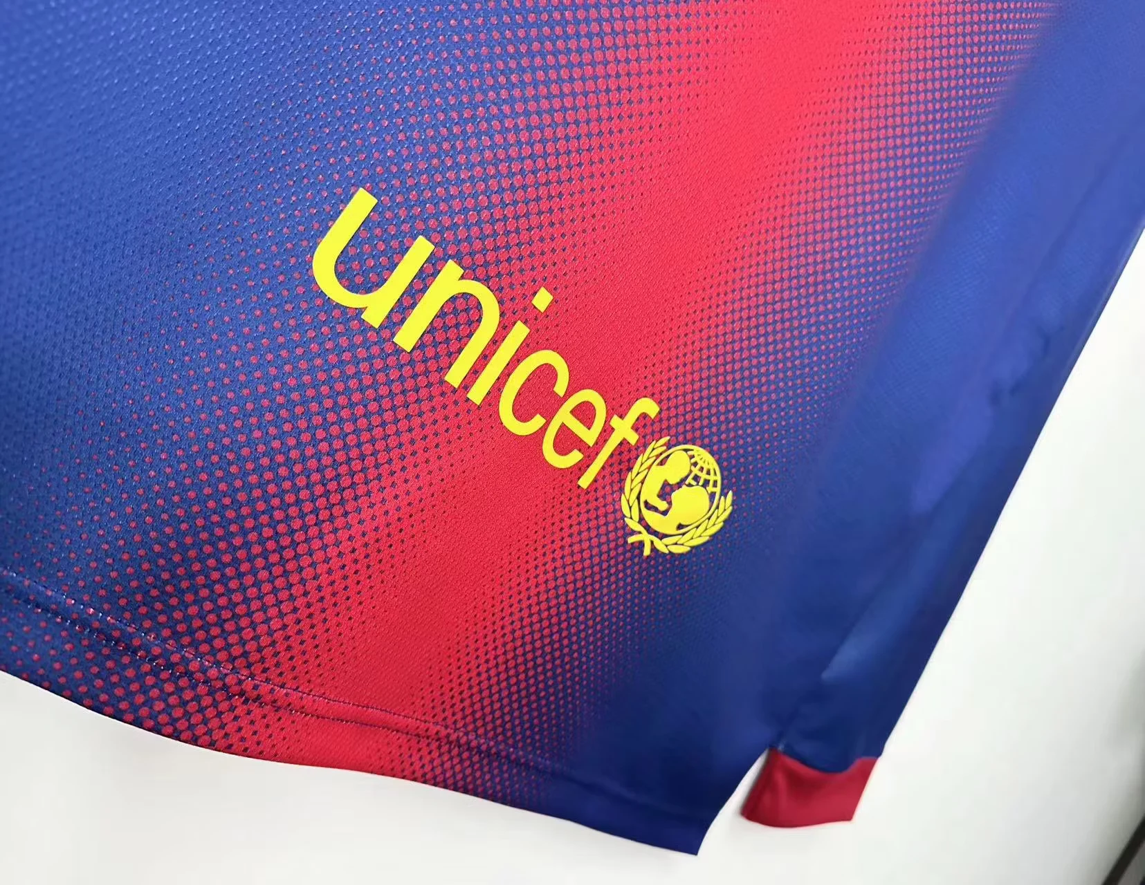 2012-13 Barcelona Home Long Sleeve Retro Jersey view 7