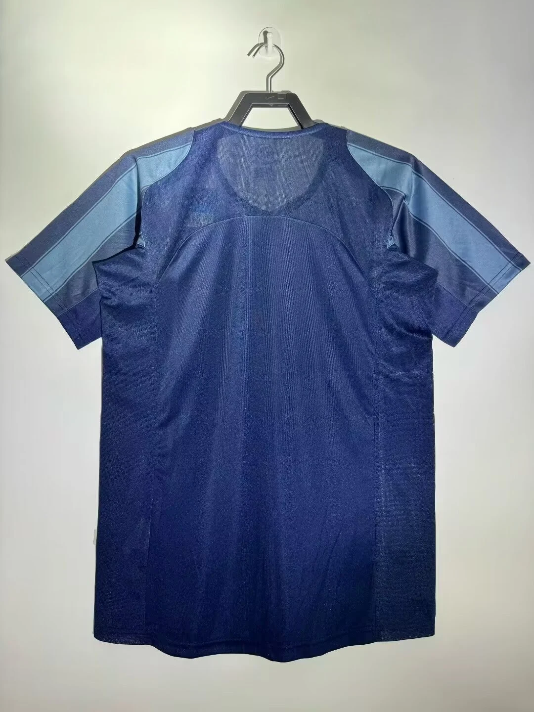 2004-05 Inter Milan Second Away Retro Jersey view 2