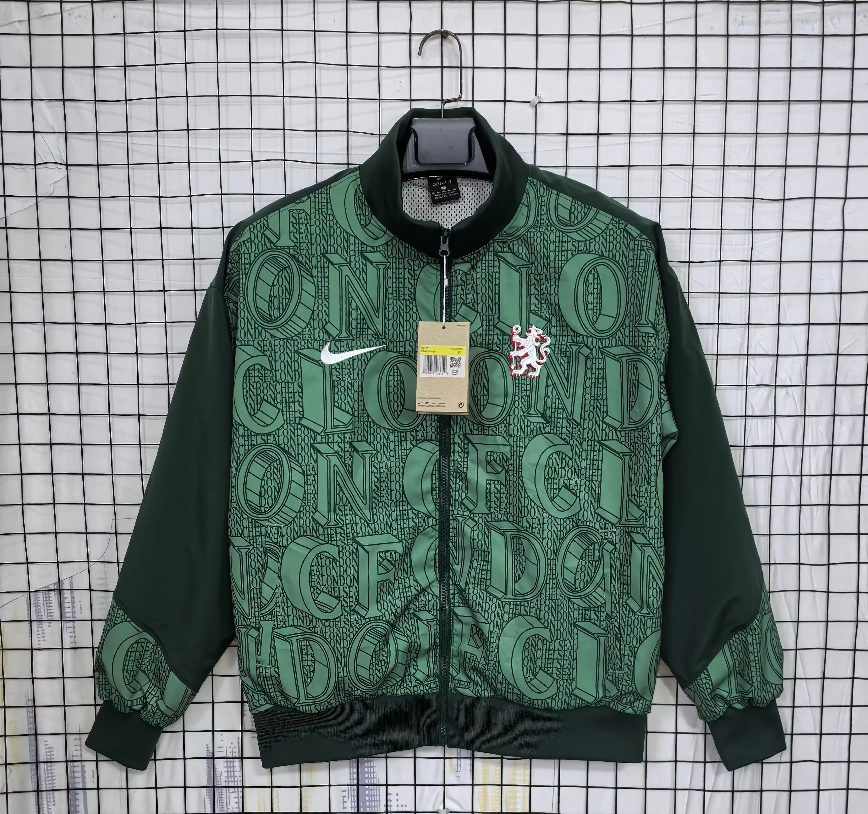 2025-26 Chelsea Green Waterproof Training Windbreaker