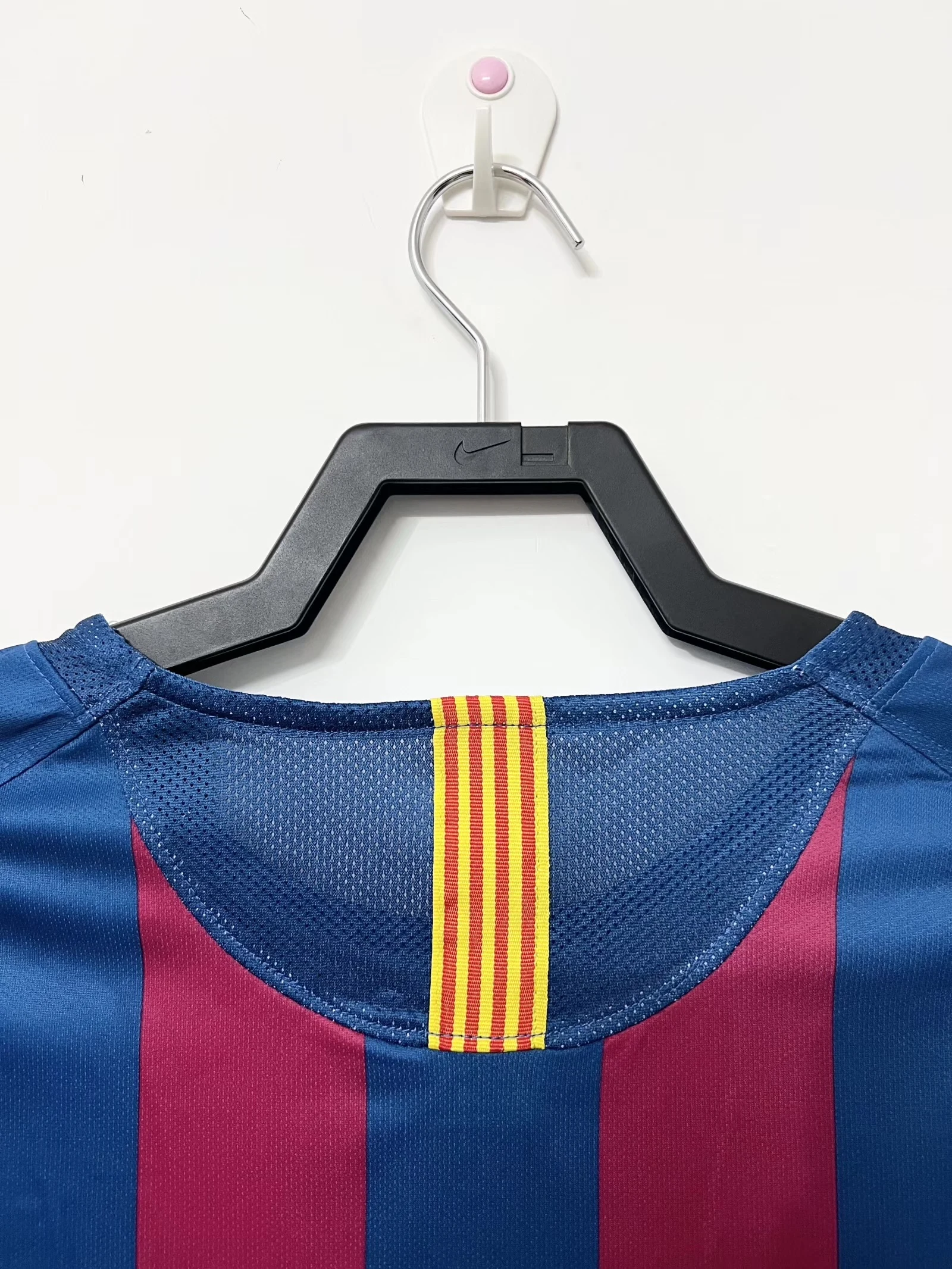 2005-06 Barcelona Home Long Sleeve Retro Shirt - Champions League Edition view 8
