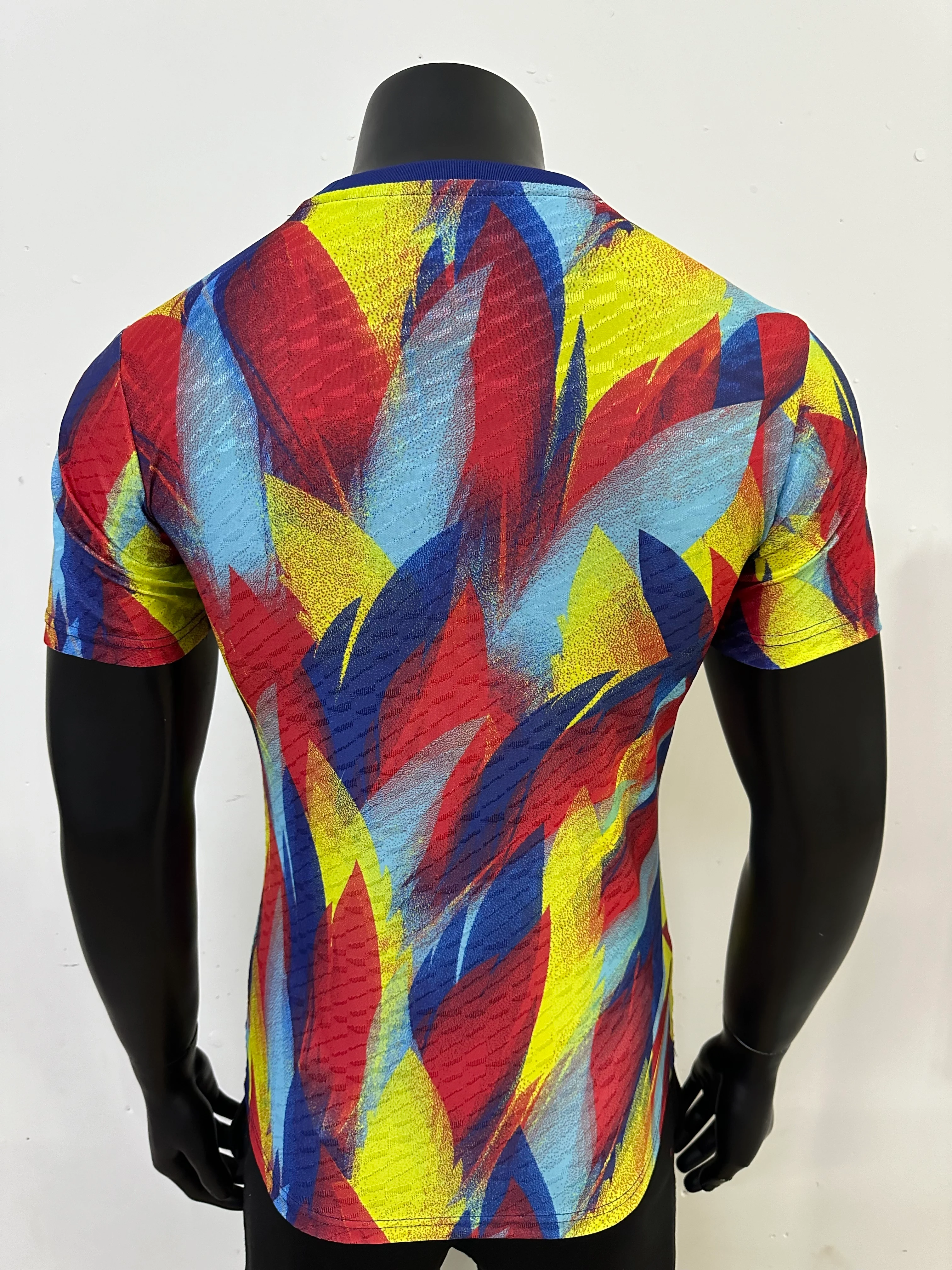 2025-26 Arsenal Training Kit - Player Version view 2