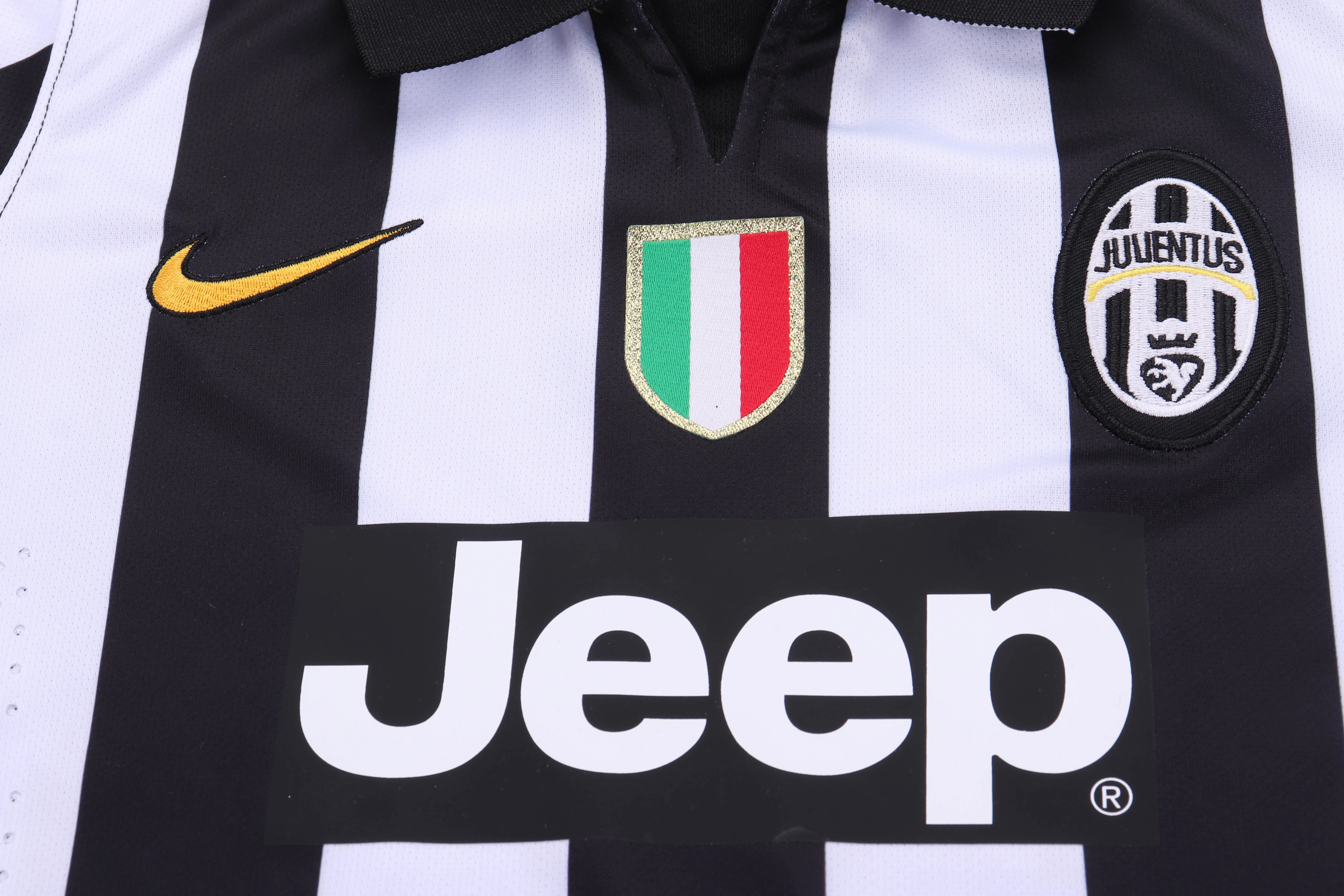 2014-15 Juventus Home Retro Jersey - Children's view 9