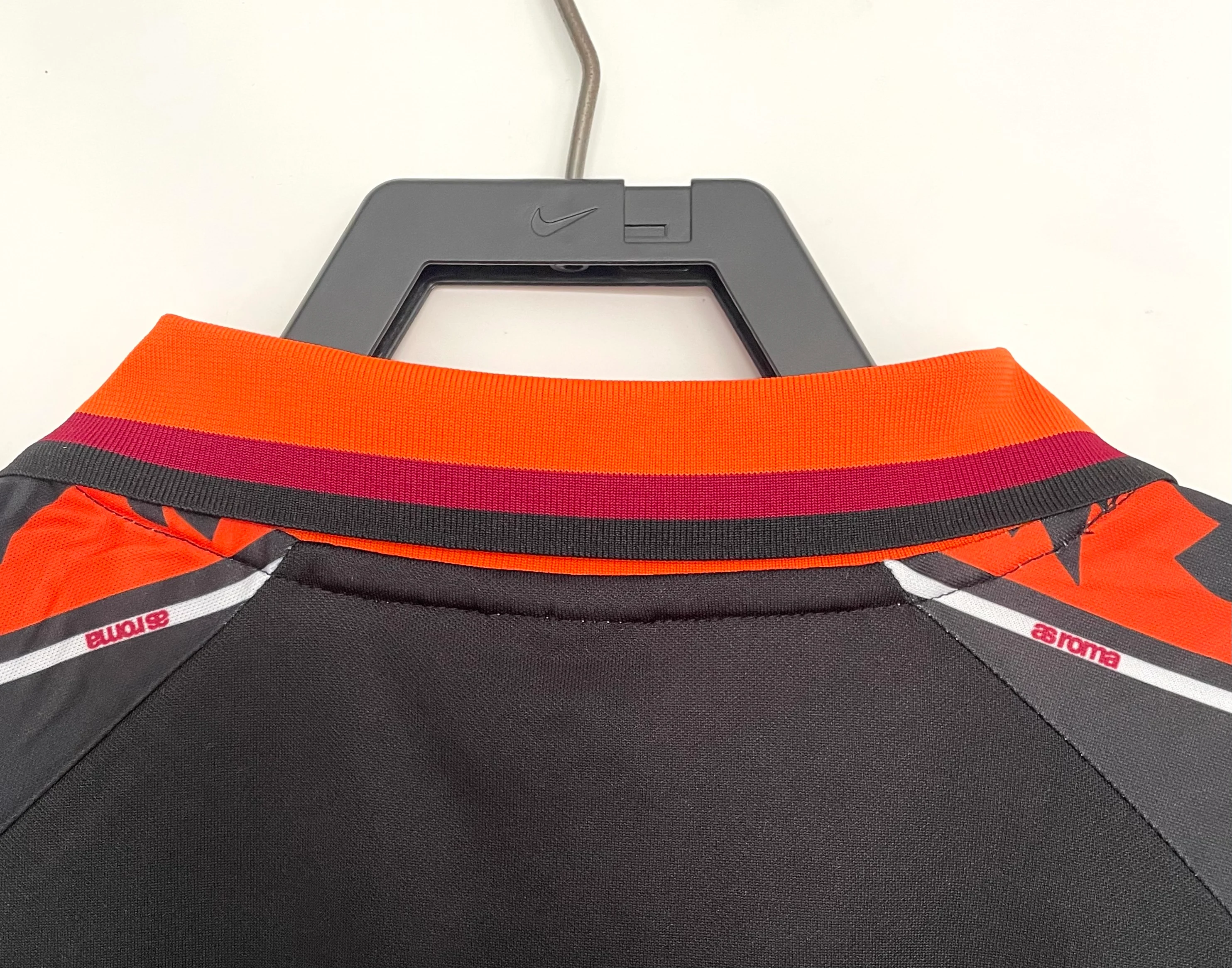 1998–99 Roma Second Away Retro Jersey view 3