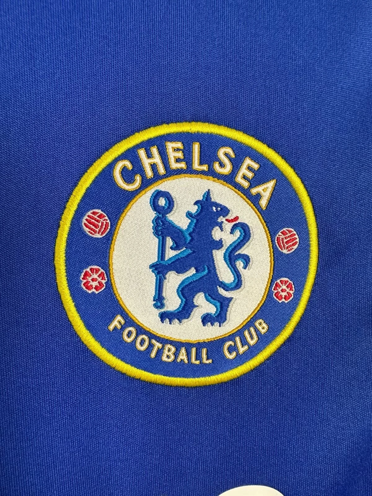 2006-07 Chelsea Home Long-Sleeve Retro Jersey view 7