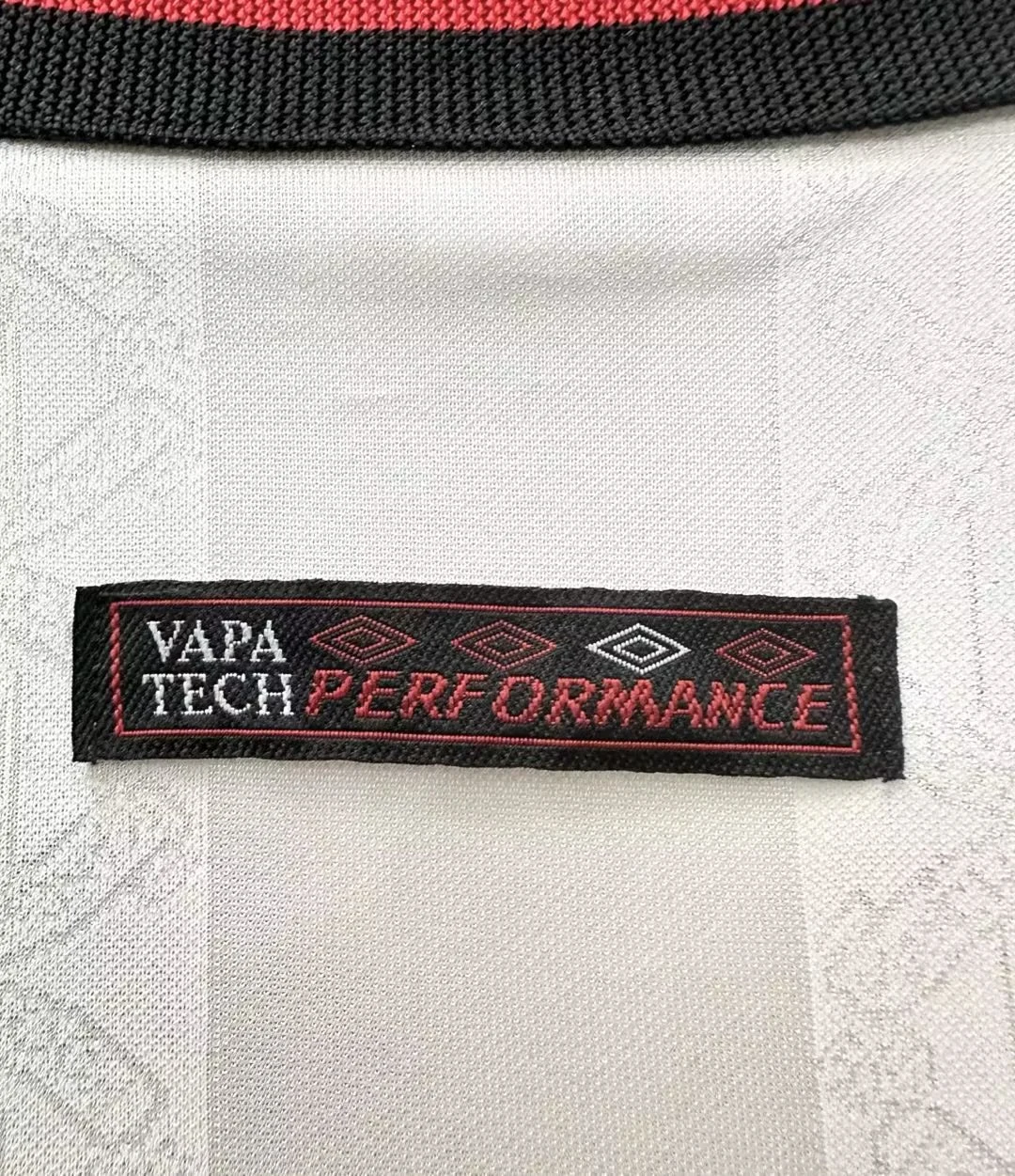 1998 Manchester United Away Retro Jersey view 9