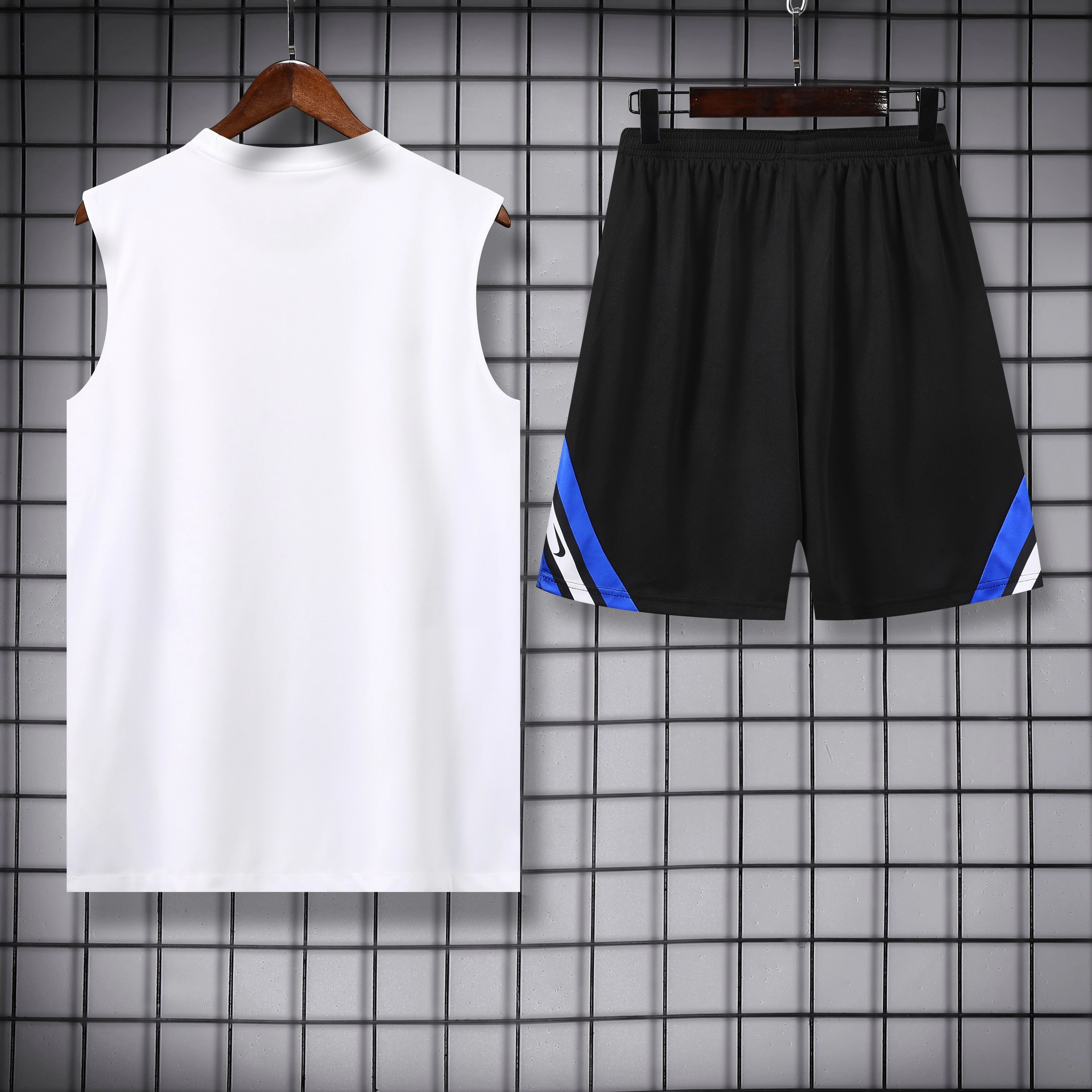 2025-26 Inter Milan Training Vest view 2