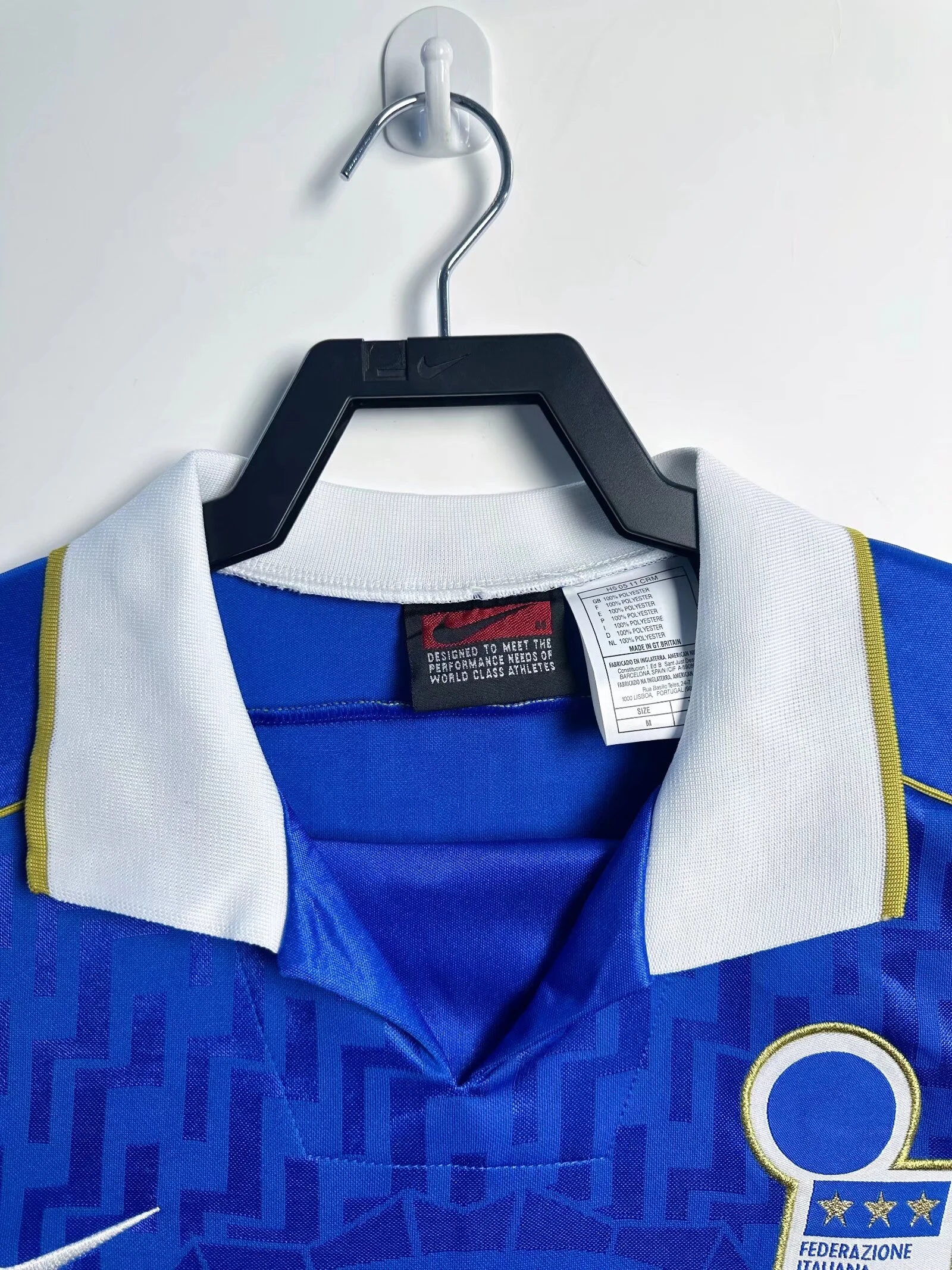 1995 Italy Home Retro Jersey view 9