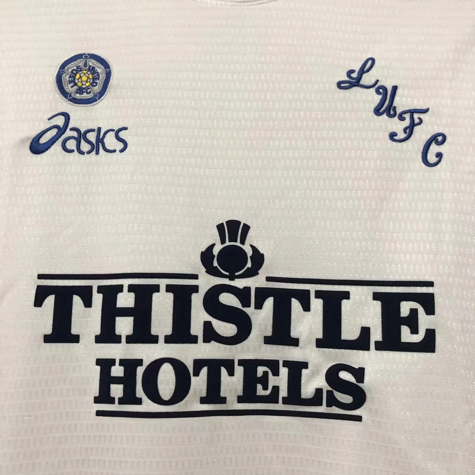 1995-96 Leeds United Home Retro Jersey view 3