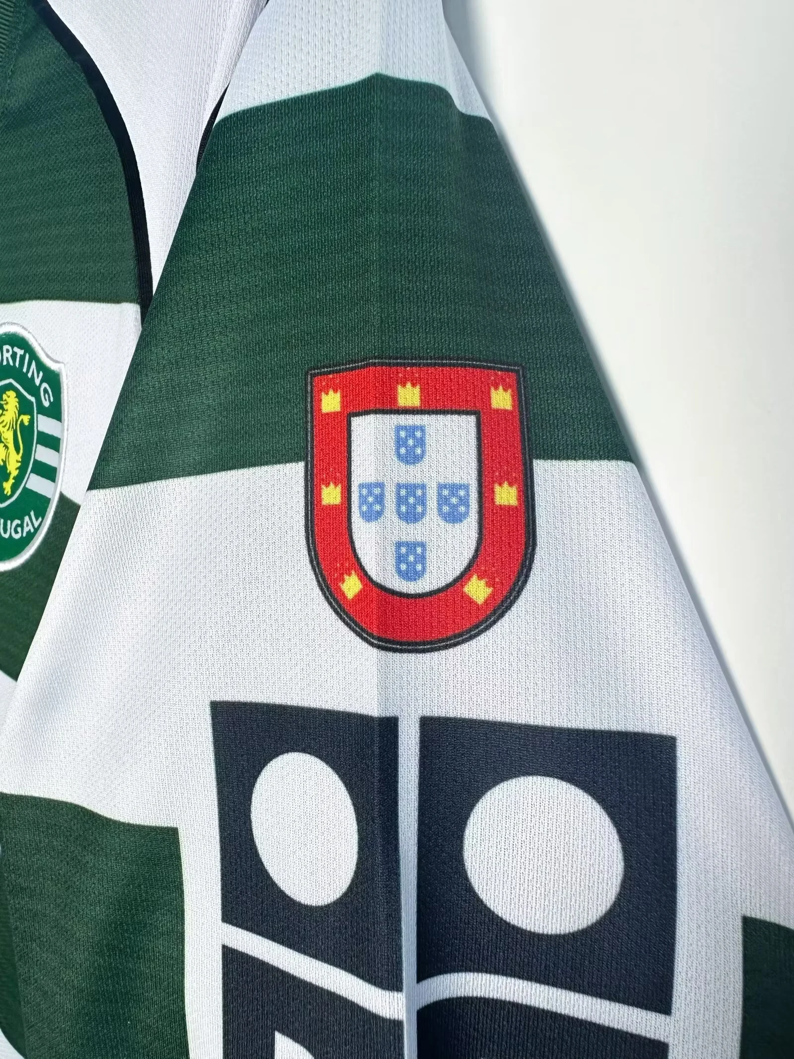 2001-03 Lisbon Home Long Sleeve Retro Jersey view 5
