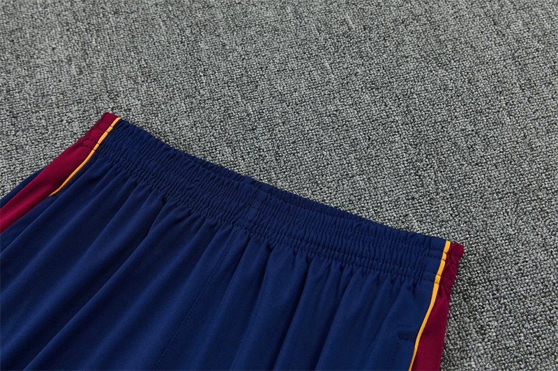 2026-27 Barcelona Red Half-Zip Training Jersey view 5