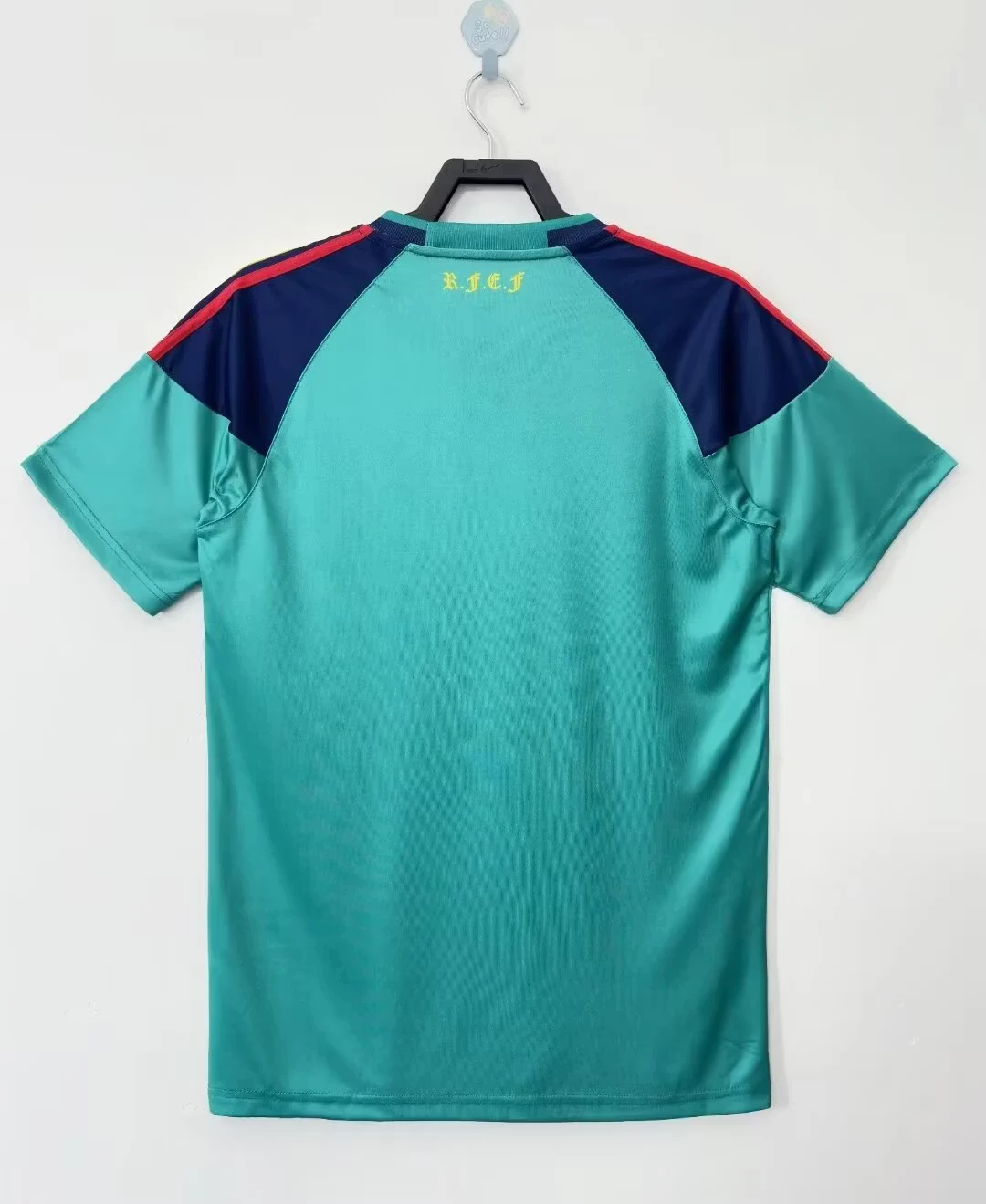 2010 Spanish goalkeeper retro jersey view 2