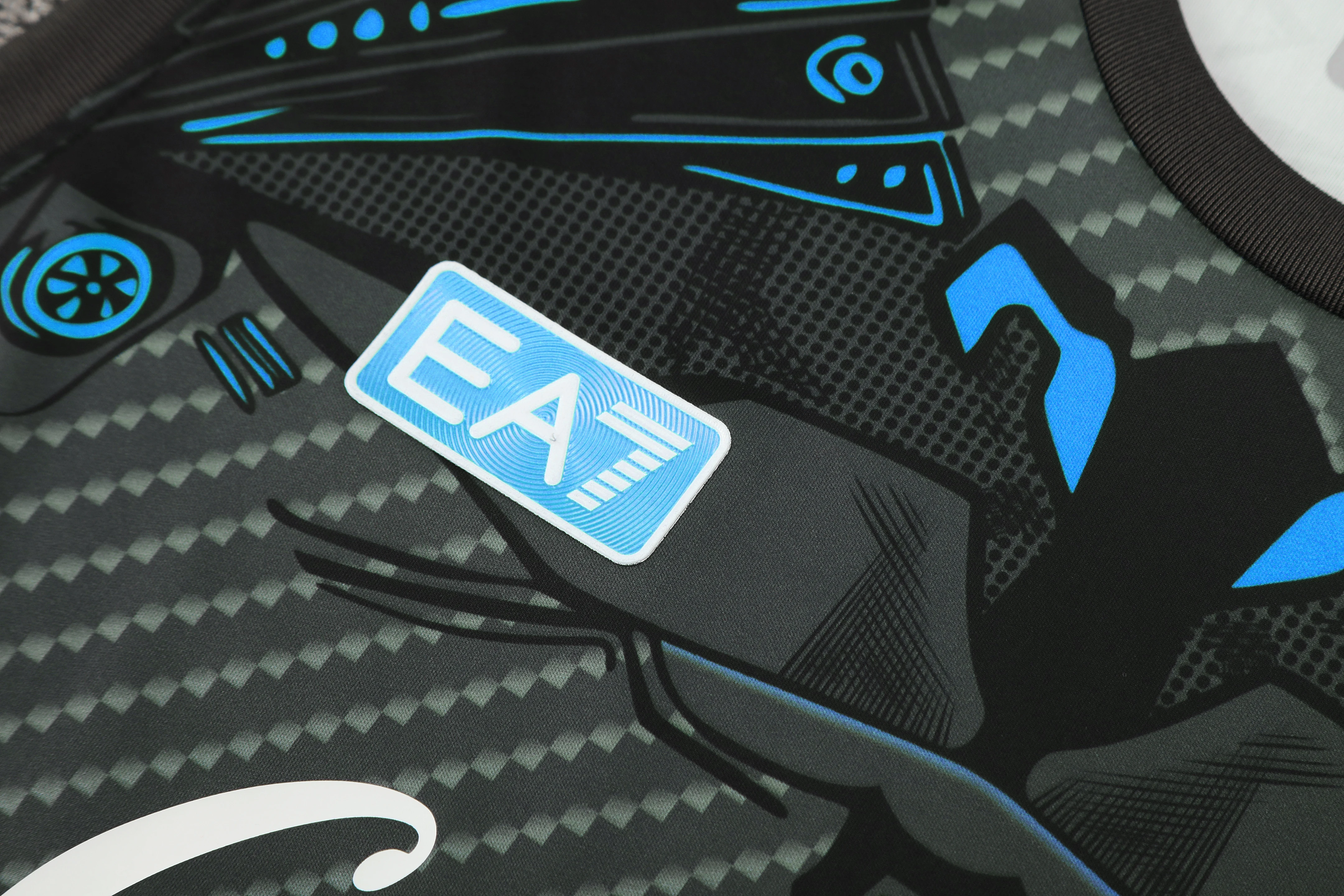 2025-26 Napoli training vest jersey view 6