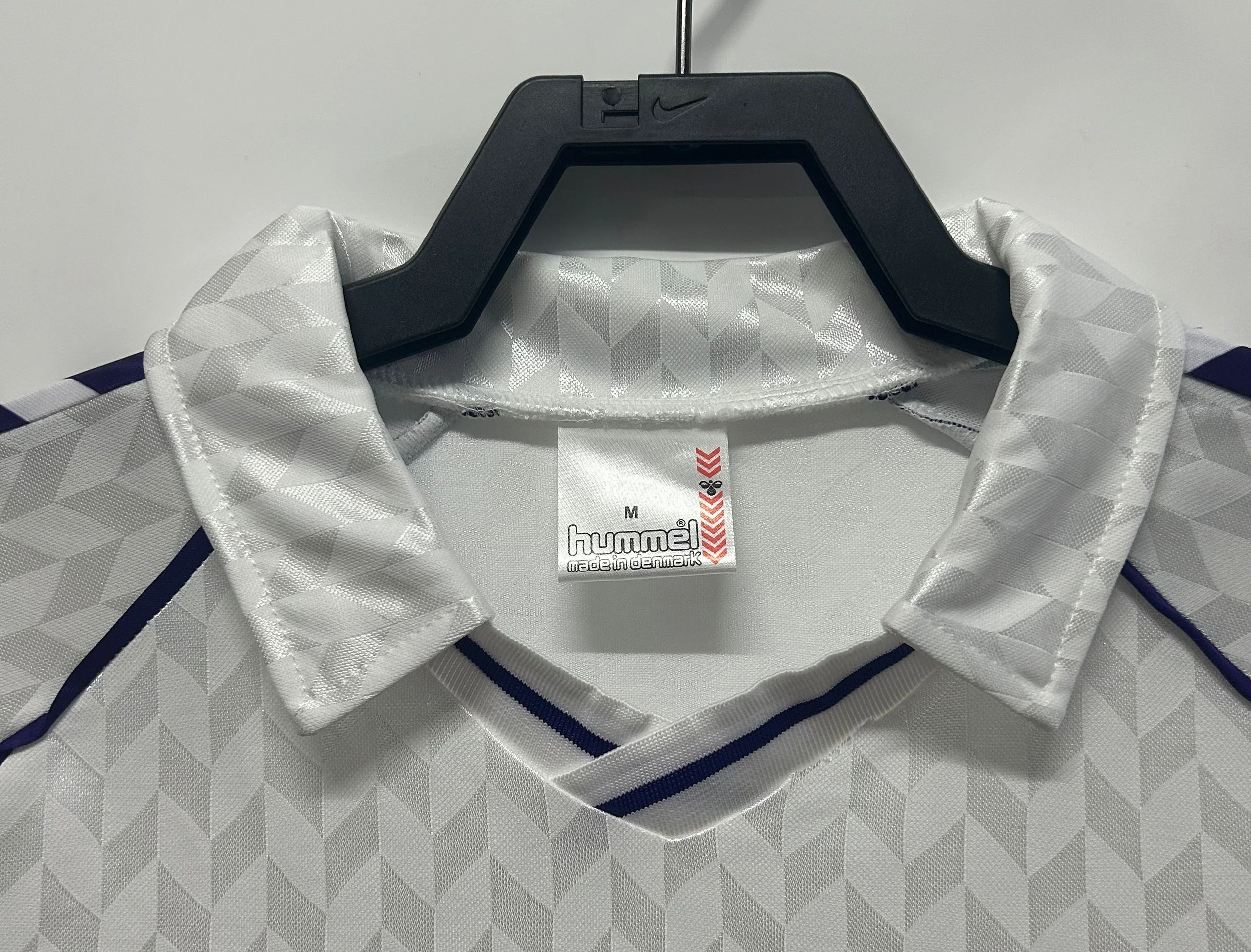 1986-87 Real Madrid Home Retro Jersey view 7