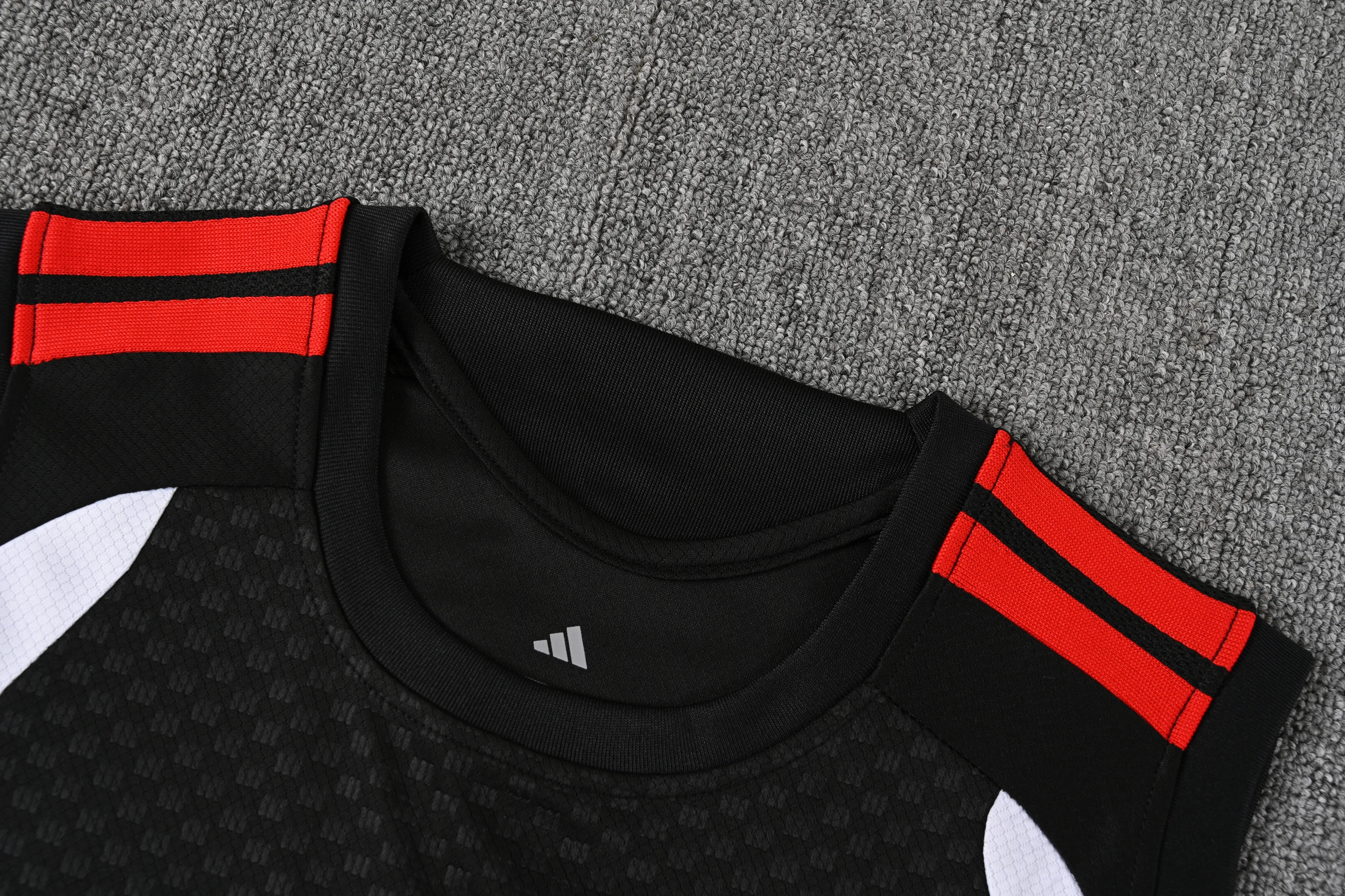2026-27 Arsenal training vest jersey view 17
