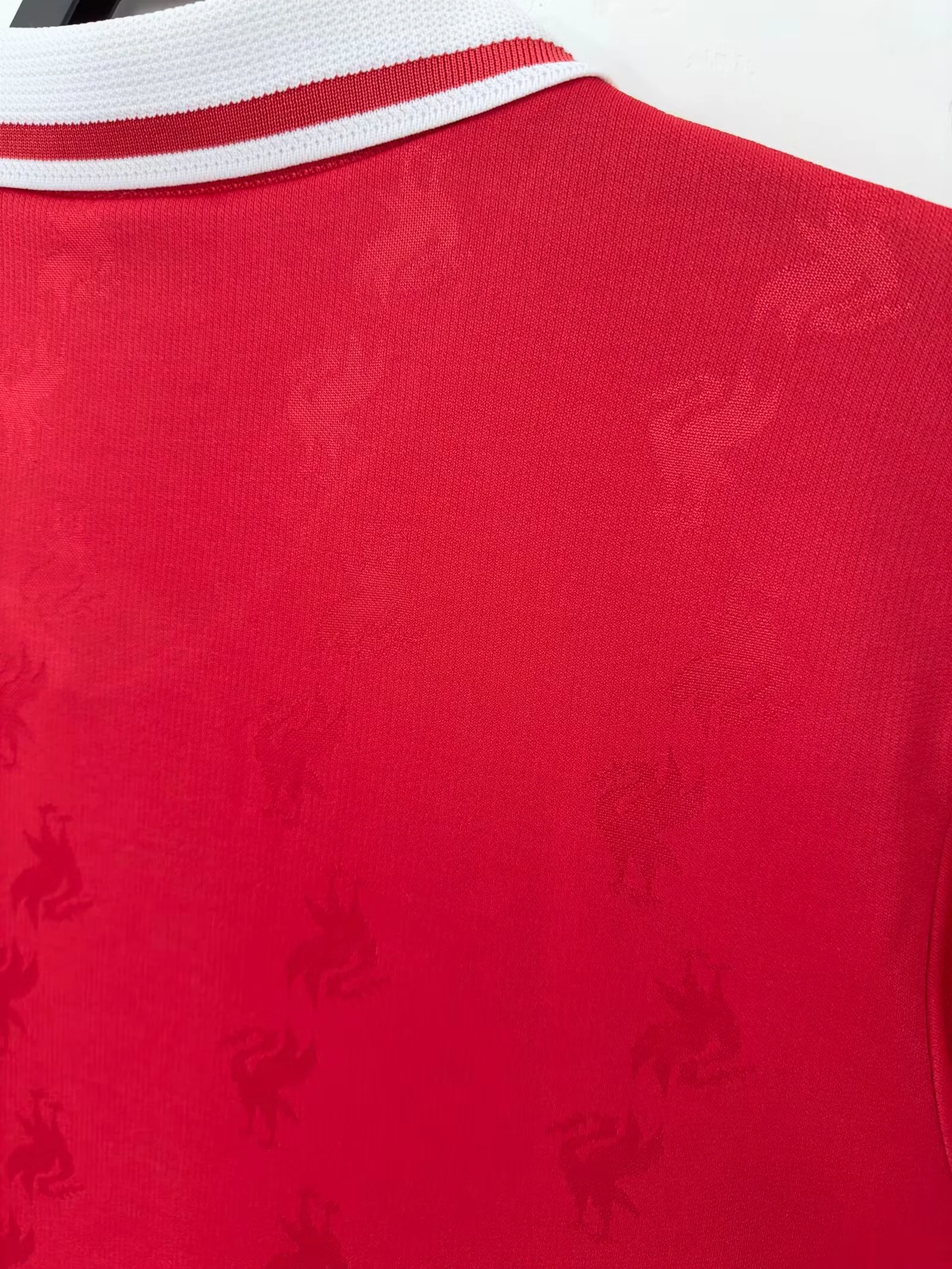 1996-97 Liverpool Home Retro Jersey view 4