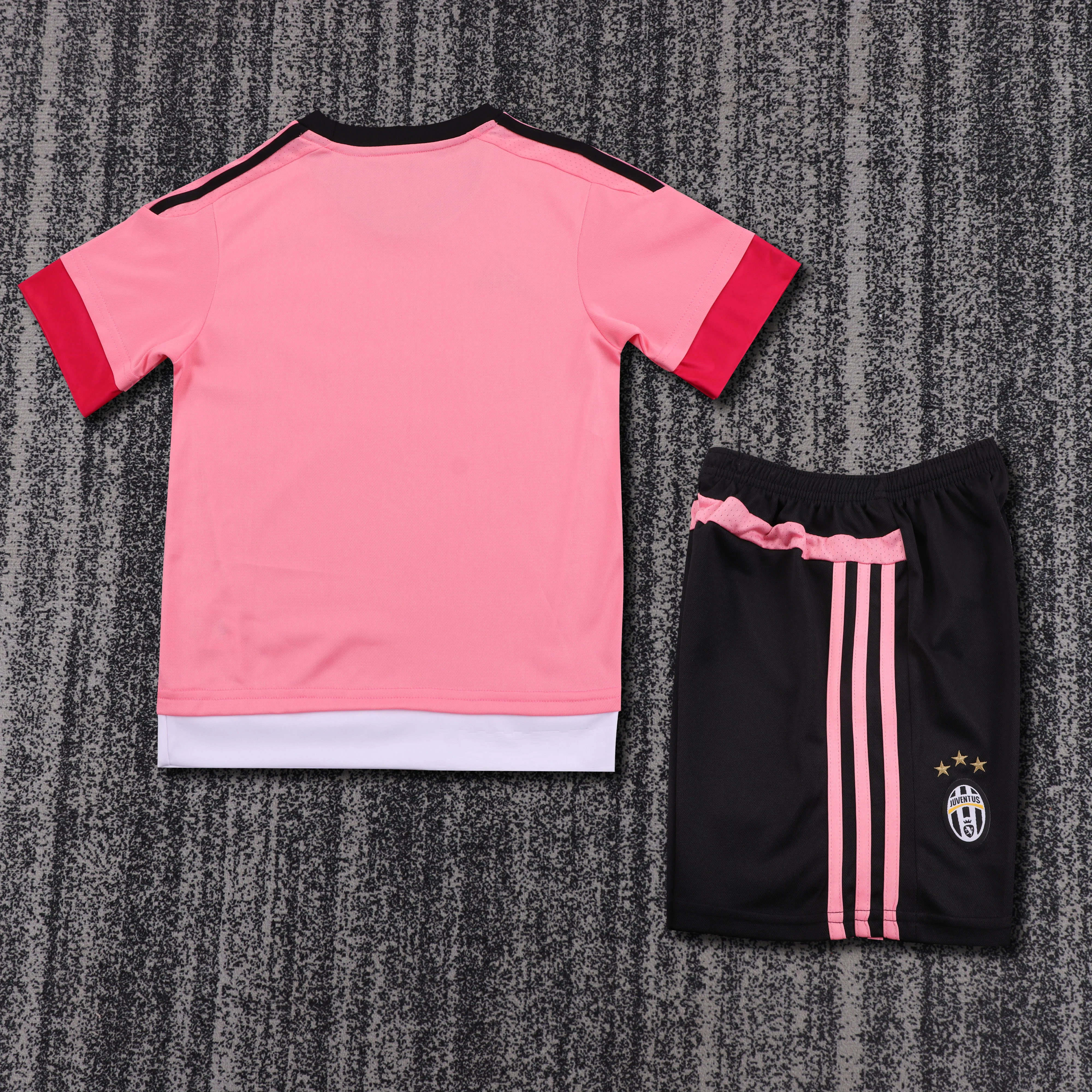 2015-16 Juventus Away Retro Jersey - Children's Size view 2