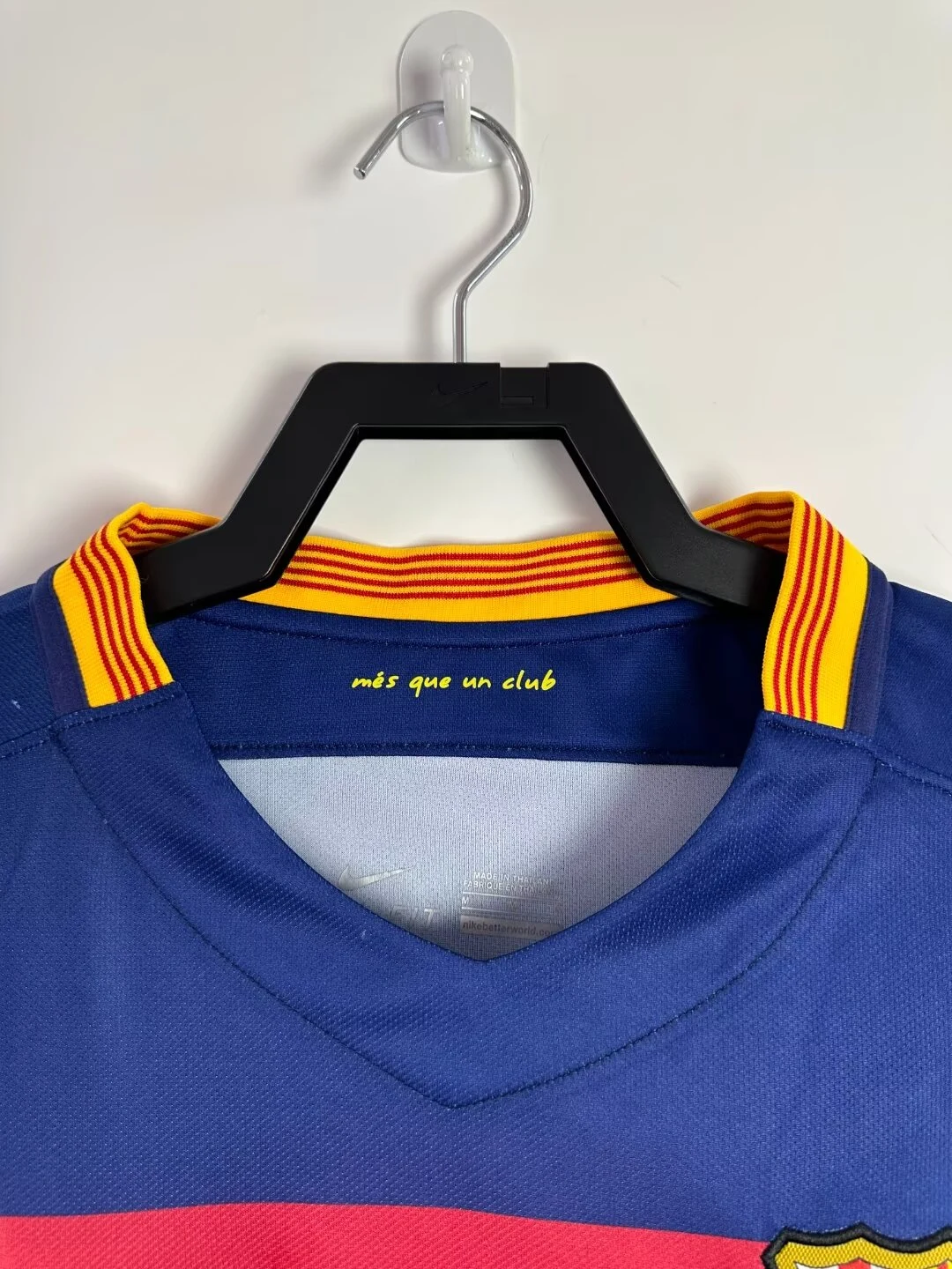 2015-16 Barcelona Home Long Sleeve Retro Jersey view 10