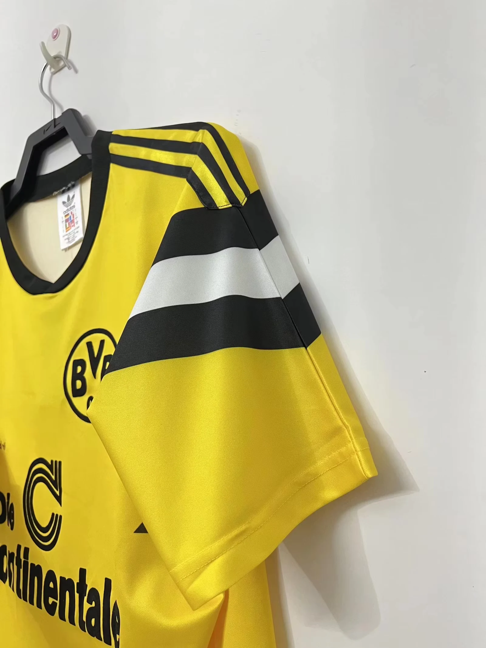 1989 Borussia Dortmund Home Retro Jersey view 4