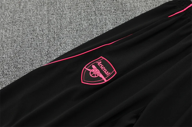 2025-26 Arsenal Black Half-Zip Training Kit view 9