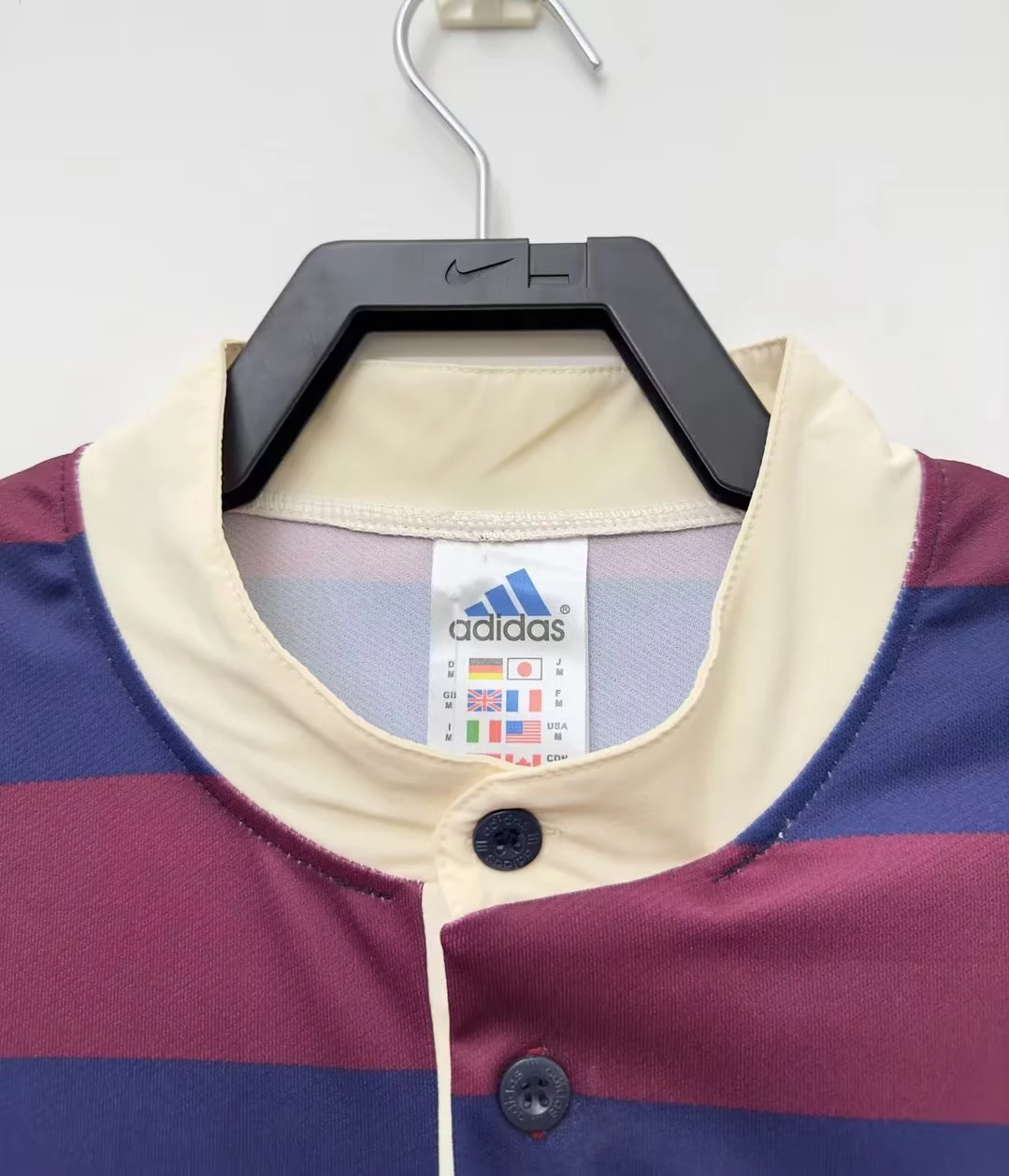 1995-97 Newcastle United Away Retro Shirt view 10