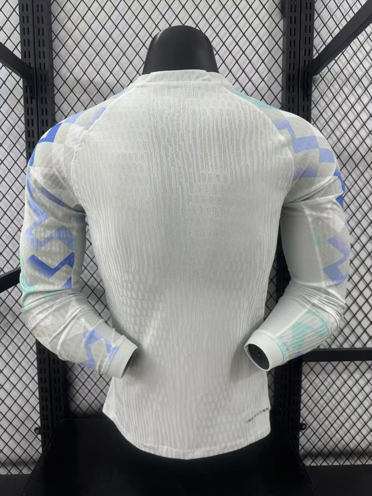 2025-26 Inter Milan Away Long-Sleeve Jersey — Player Version view 2
