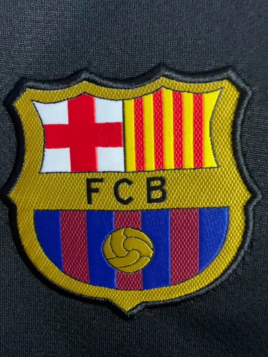 2011-12 Barcelona Away Retro Jersey view 5