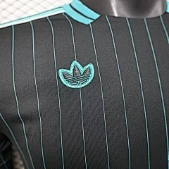 2025-26 Liverpool Casual Shirt - Player Edition view 5