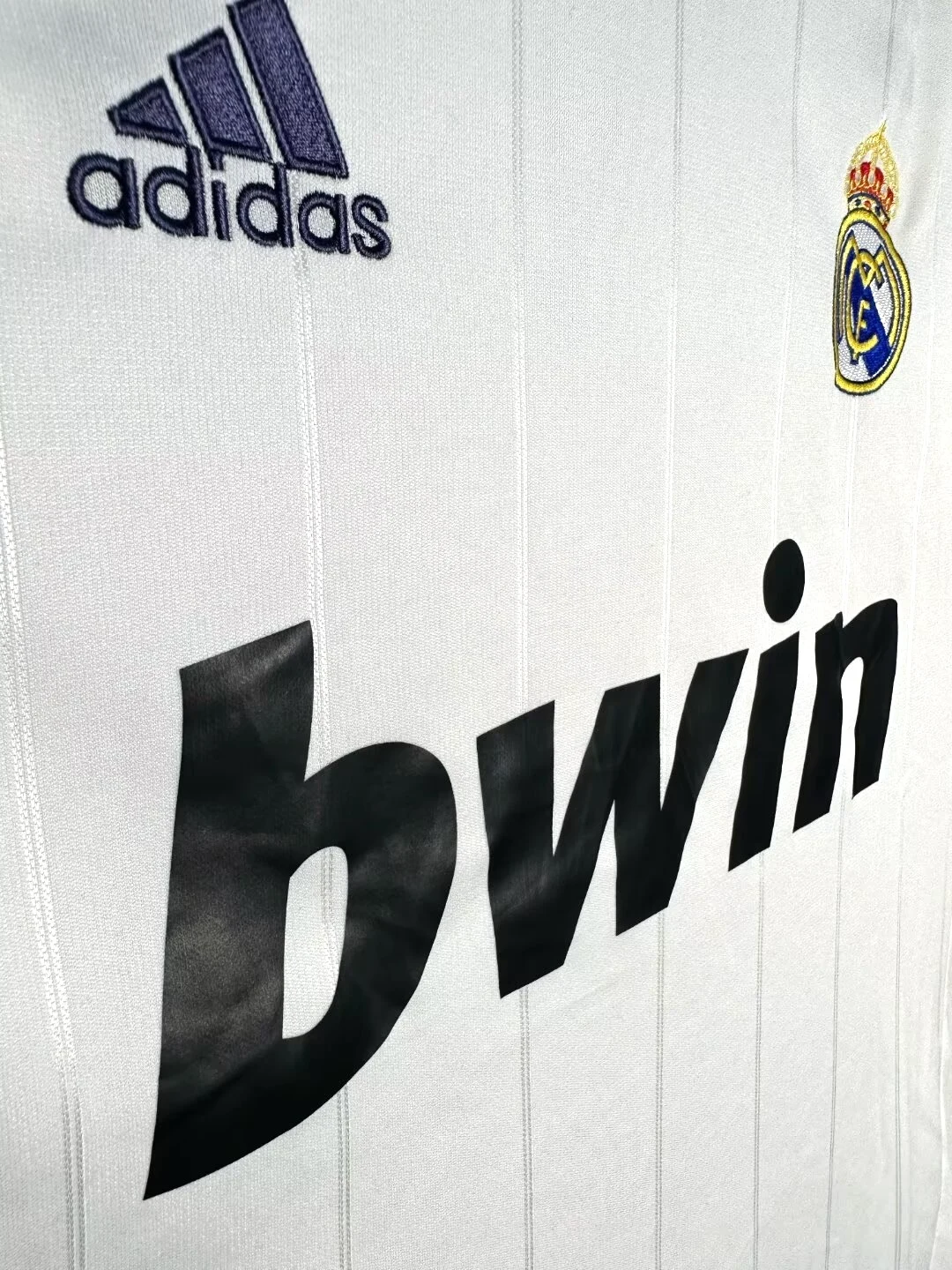 2012-13 Real Madrid Home Retro Jersey view 8