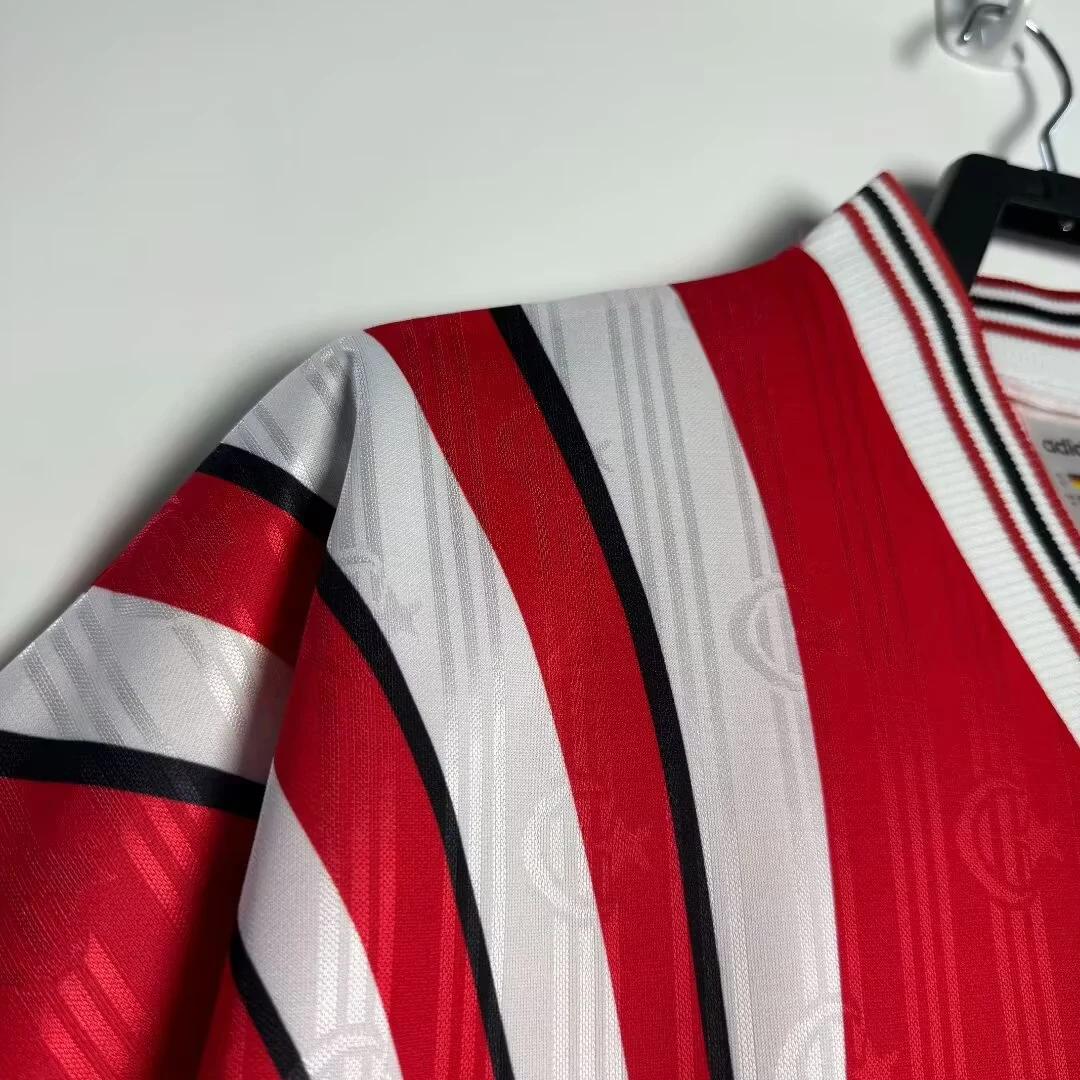 1996 Türkiye Home Retro Jersey view 6