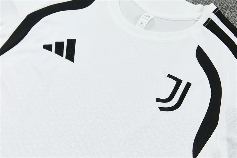 2026-27 Juventus White Short-Sleeve Training Jersey view 4