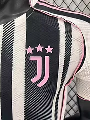 2025-26 Juventus Home Shirt - Player Edition view 4