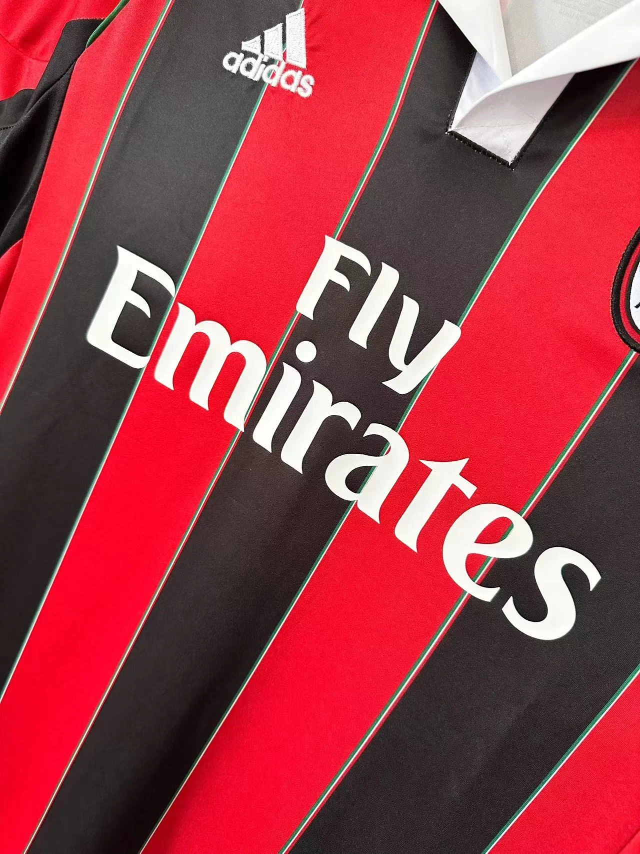 2012-13 AC Home Retro Jersey view 5