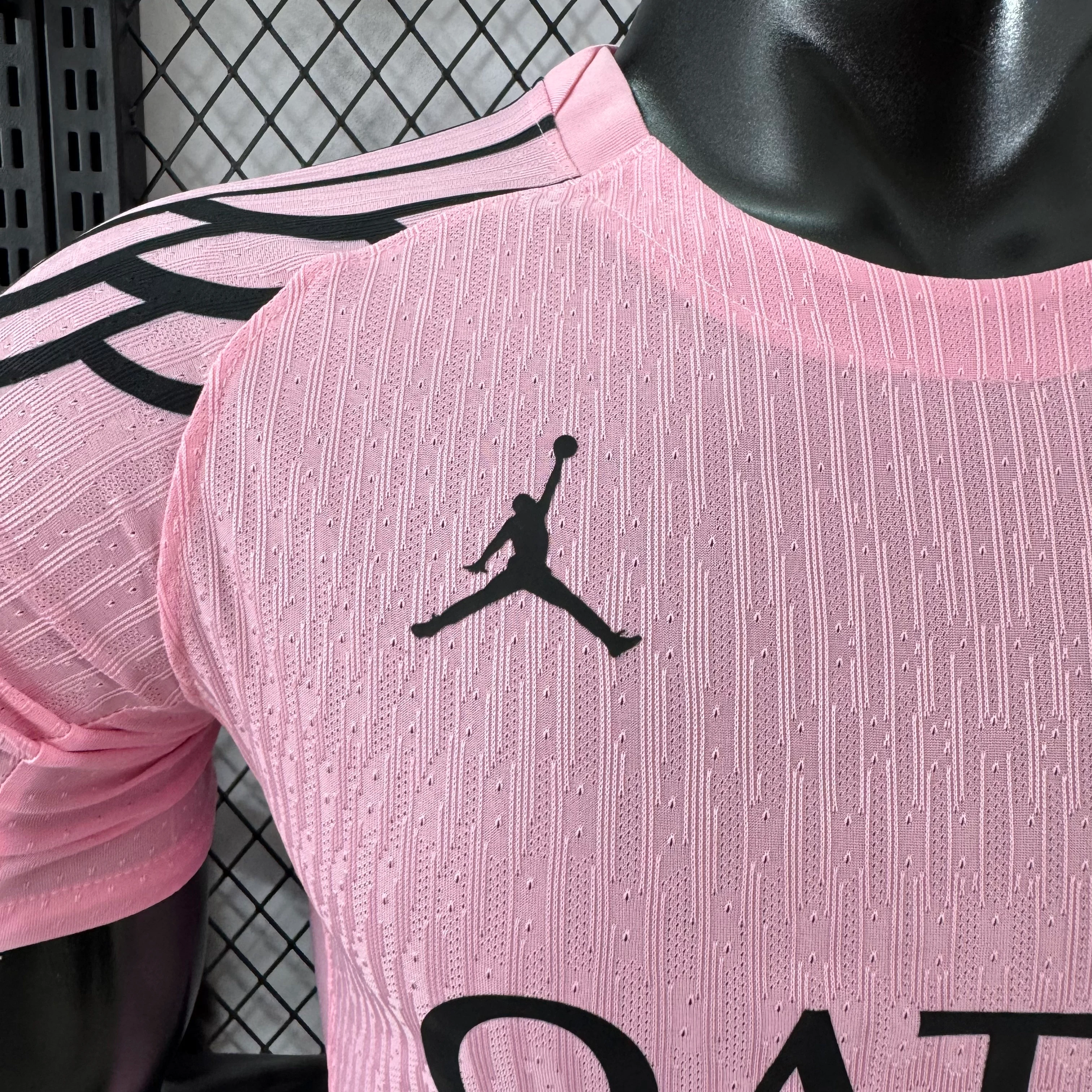 2025-26 Paris Saint-Germain Pink Special Edition Jersey – Player Version view 4