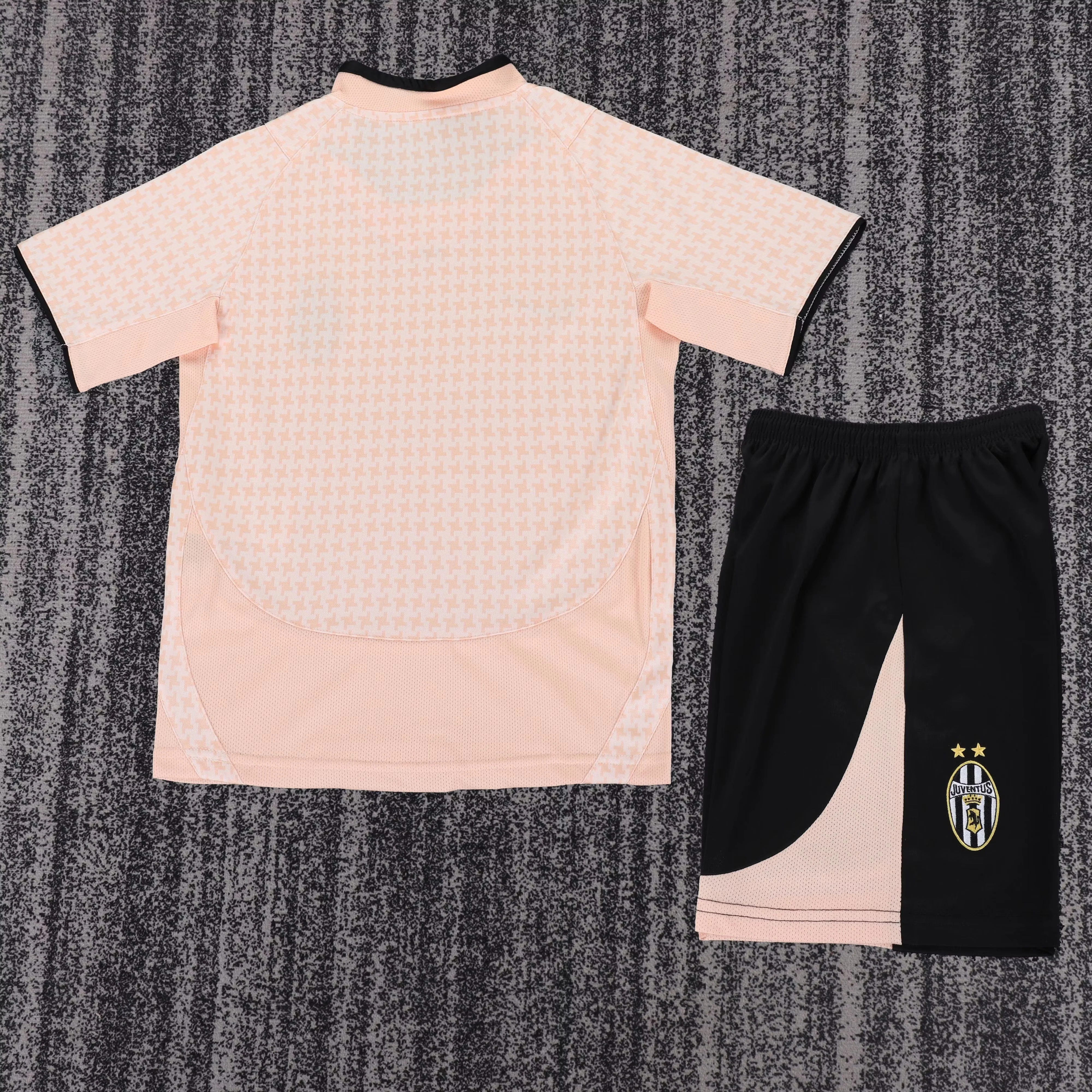 2003-04 Juventus Away Retro Jersey - Children's Size view 2