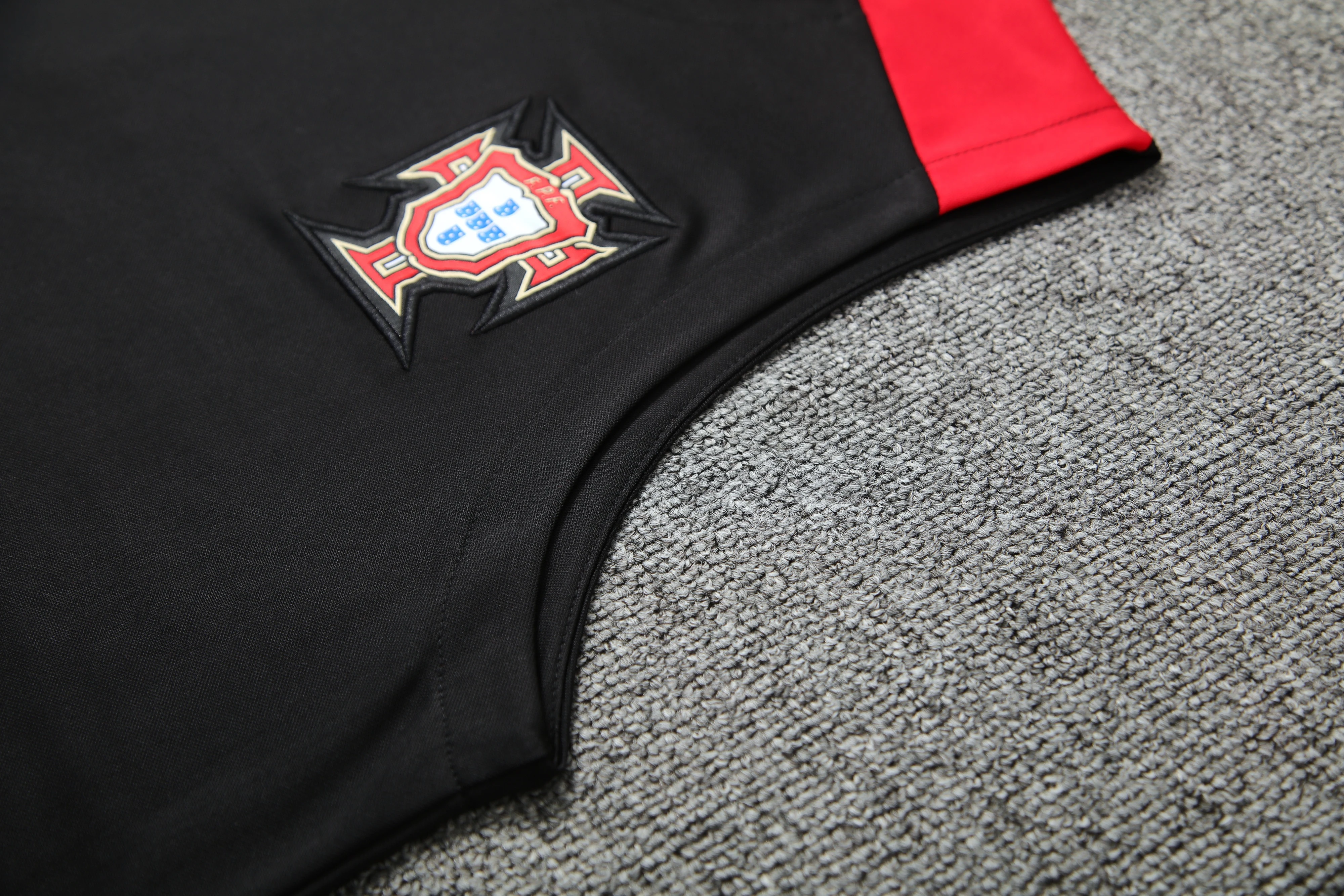 2024-25 Portugal Short-Sleeve Training Jersey view 11