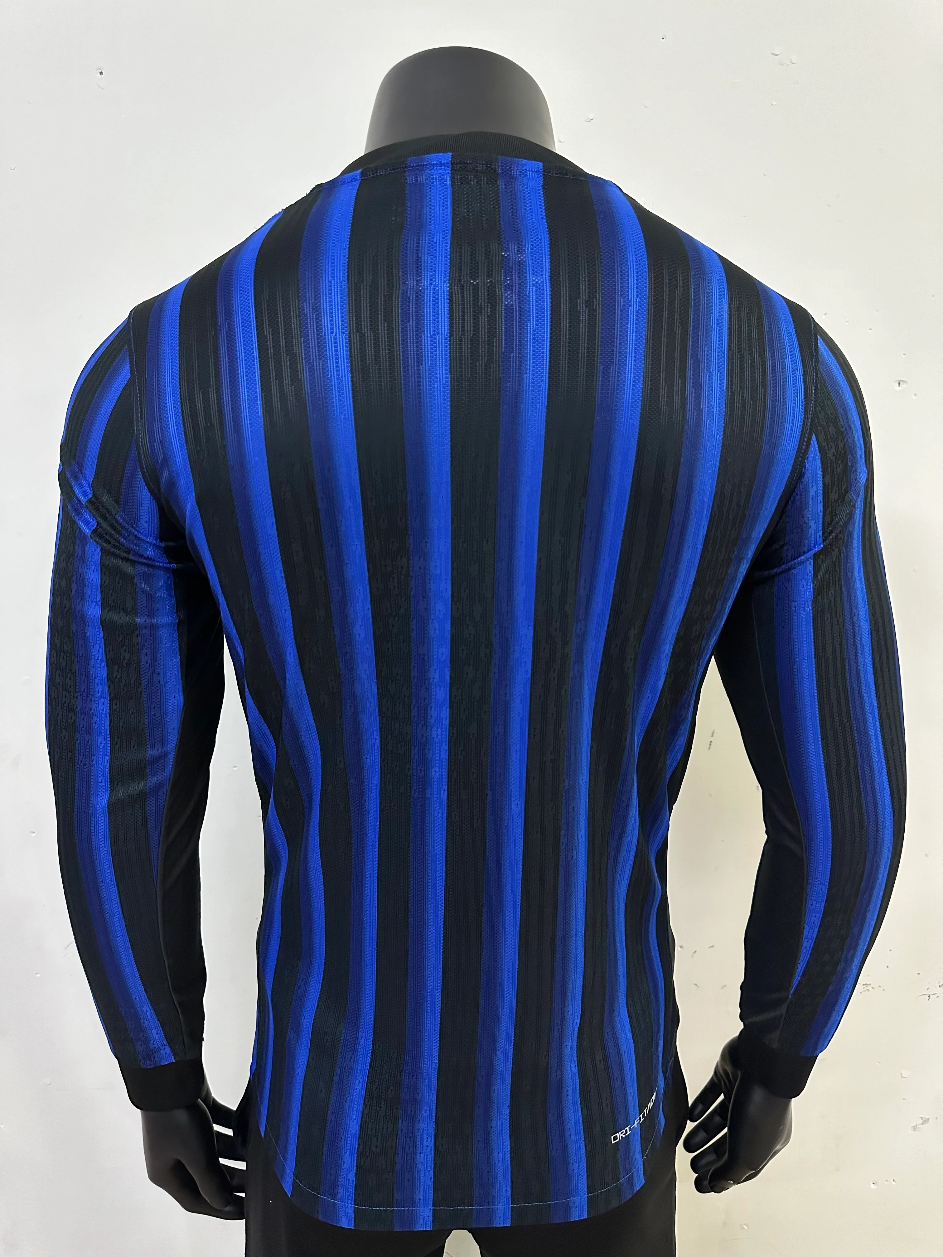 2025-26 Inter Milan Home Long-Sleeve Jersey - Player Version view 2
