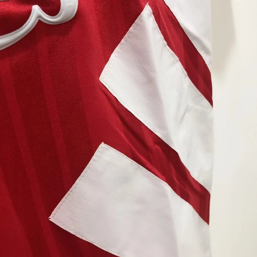 1993-95 Liverpool Home Retro Jersey view 3