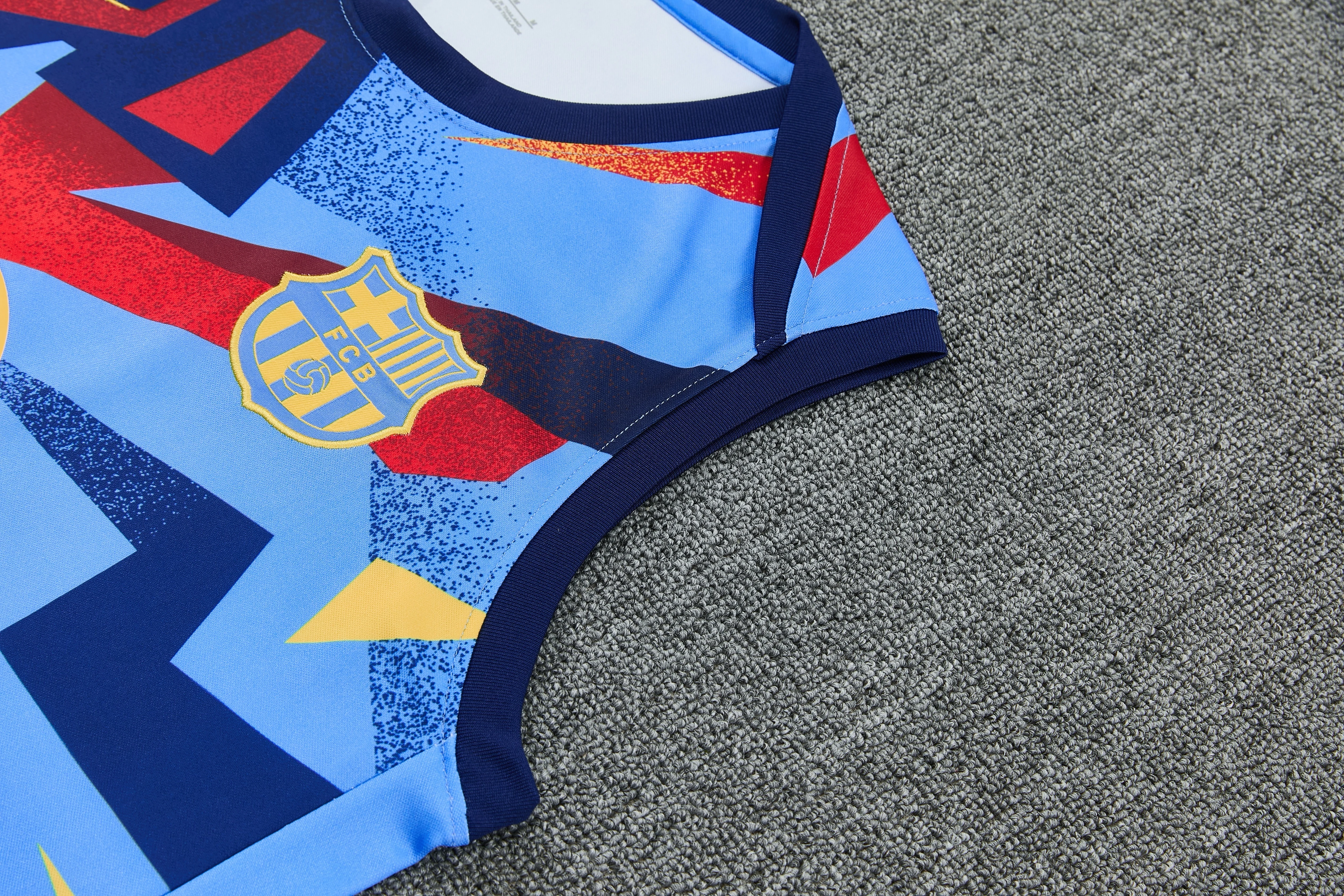 2025-26 Barcelona vest training jersey view 10