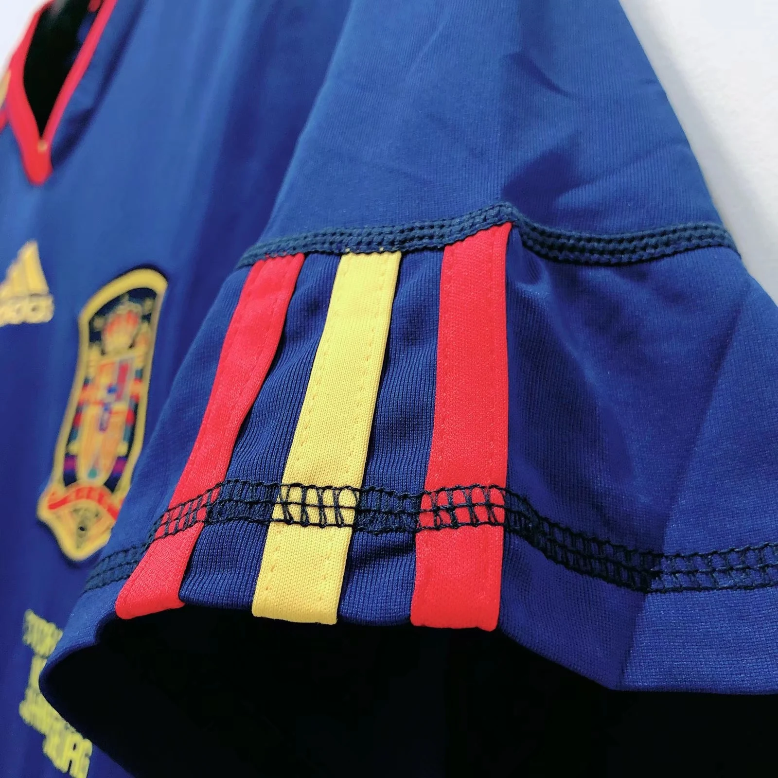 2010 Spain Away Retro Jersey view 4