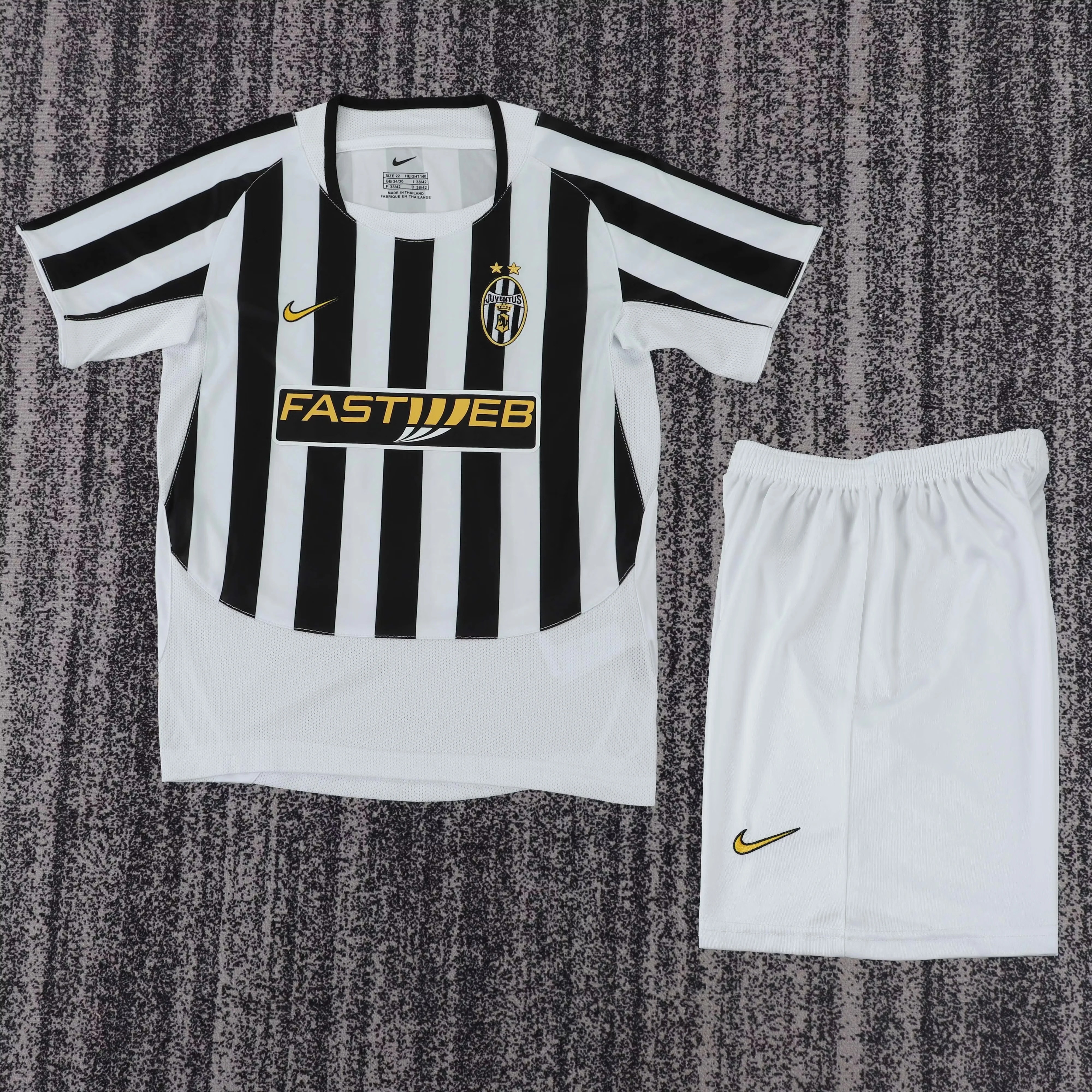 2003-04 Juventus Home Retro Jersey - Children's