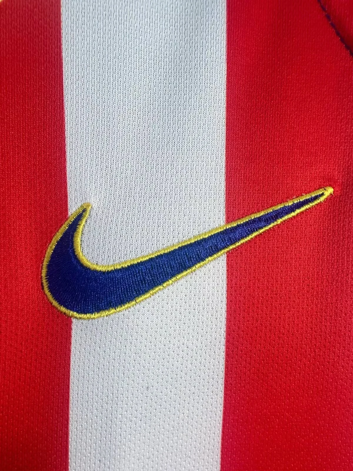 2004-05 Atletico Madrid Home Long Sleeve Retro Jersey view 4