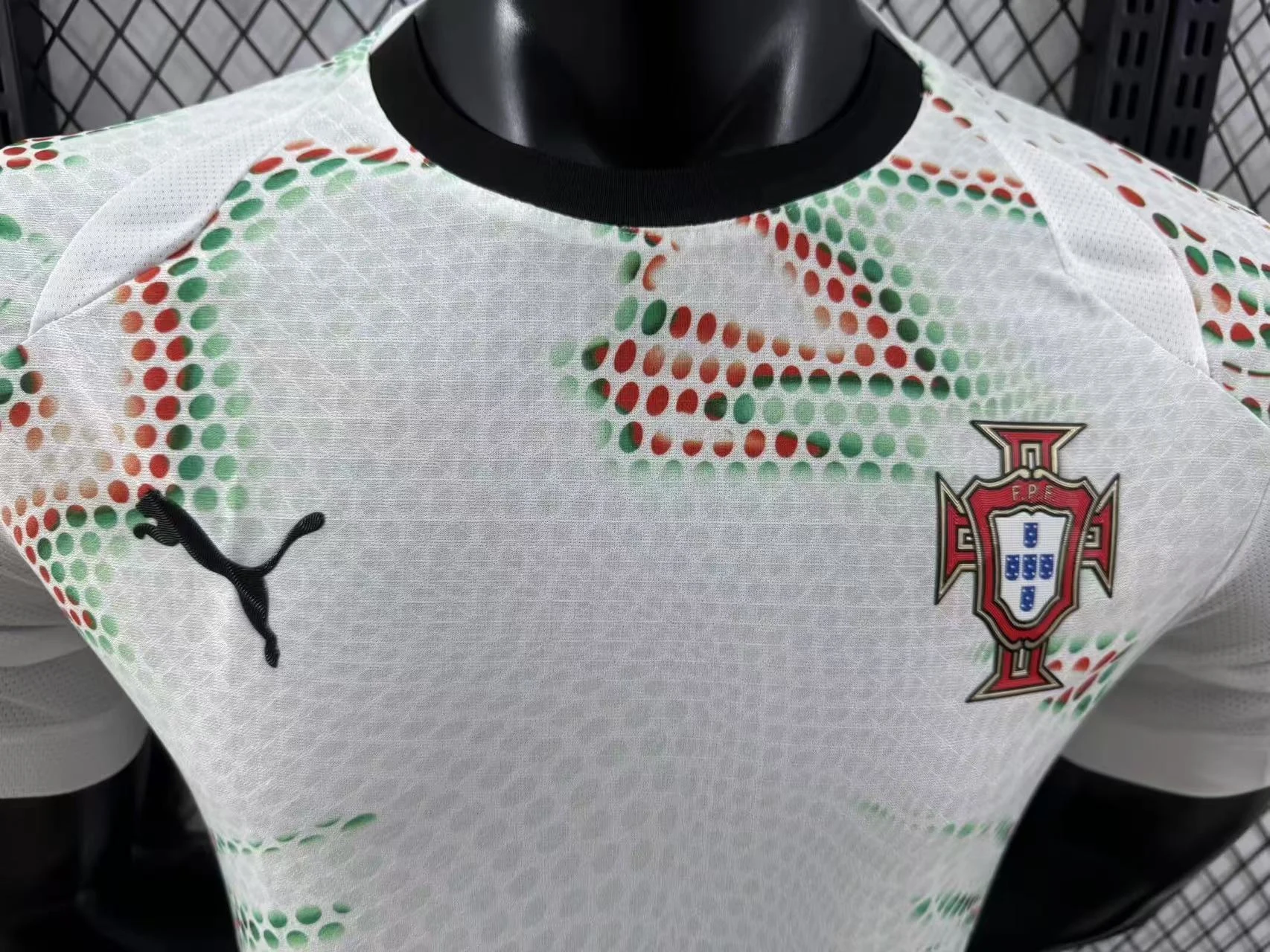 2025-26 Portugal Away Shirt - Player Edition view 3