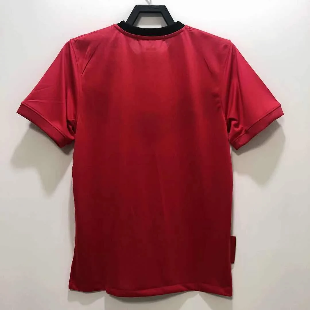 2010 Manchester United Home Retro Jersey view 2