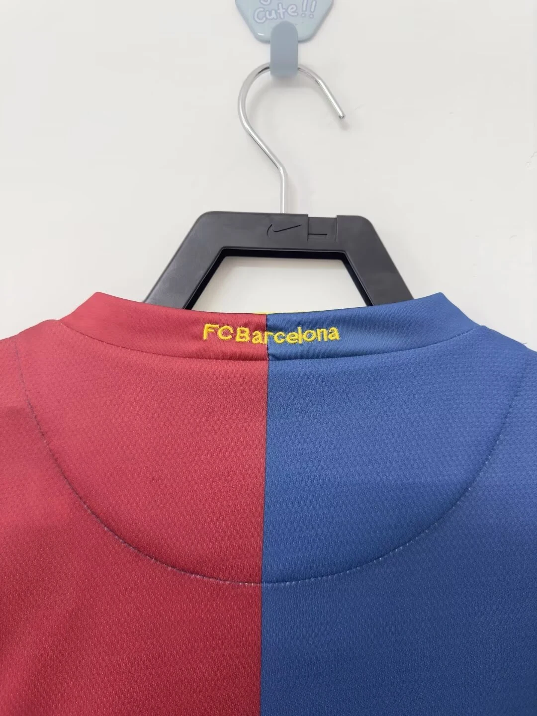 2006-07 Barcelona Home Retro Jersey view 3