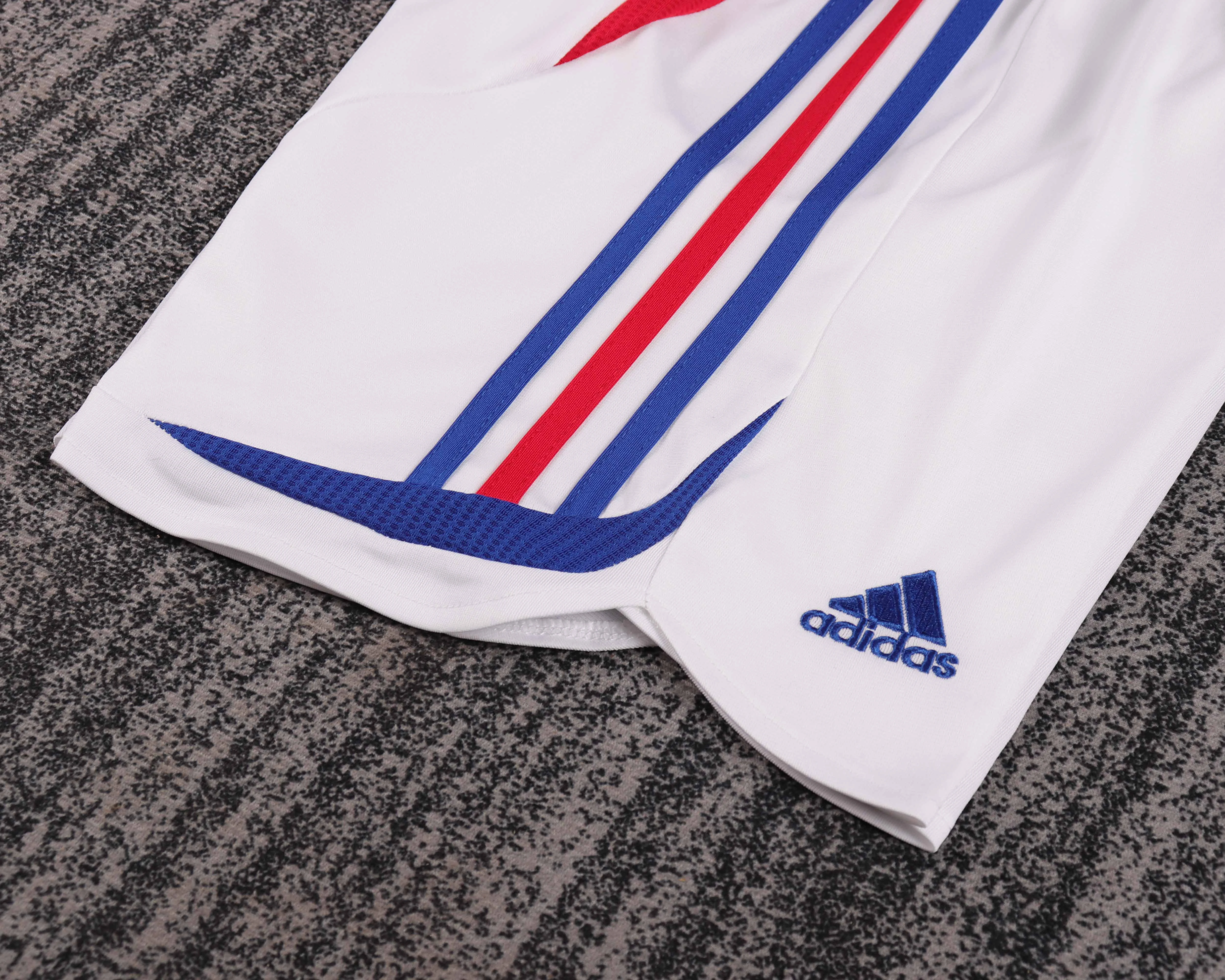 2006 France Away Retro Shirt - Kids Sizes view 11