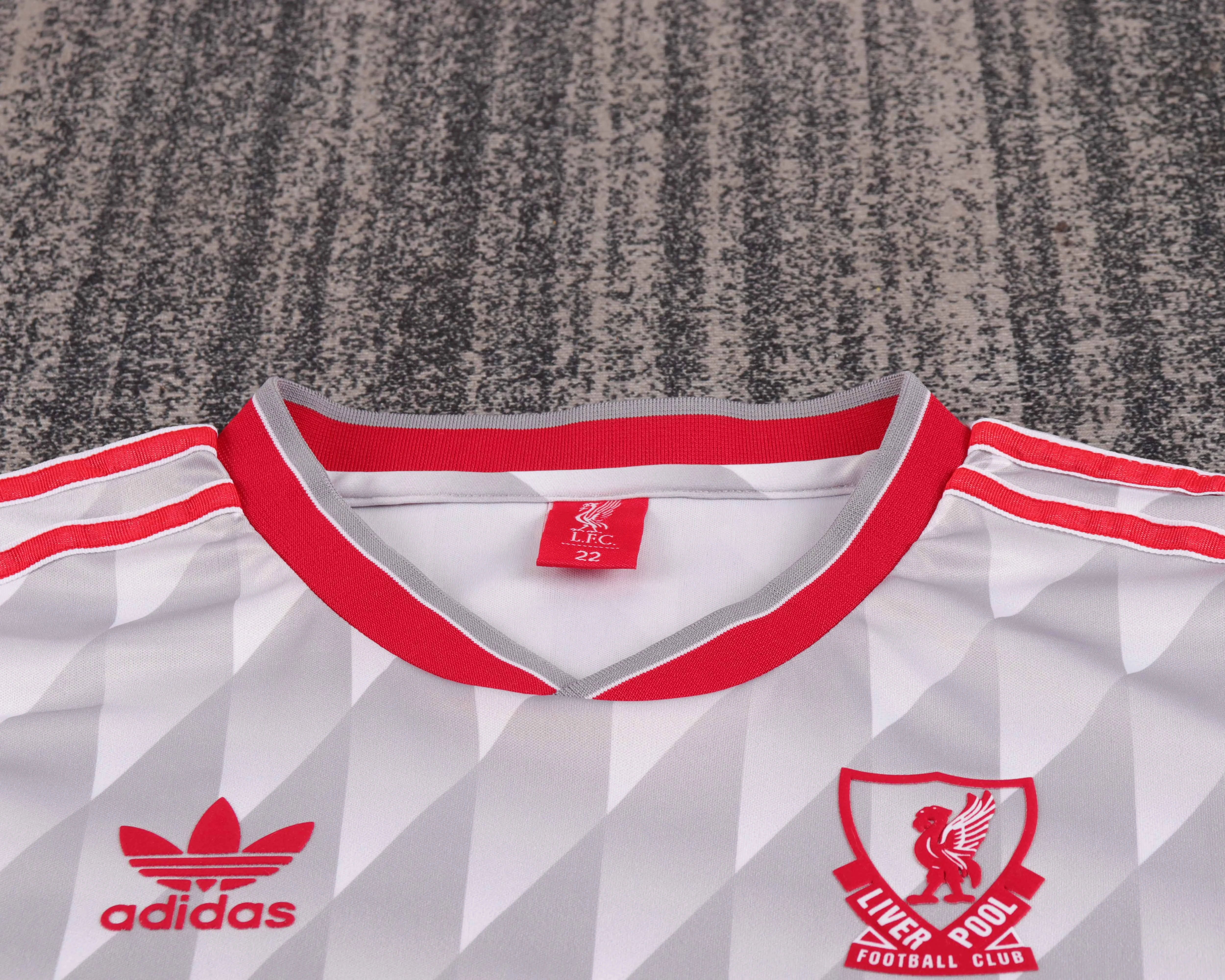 1989-91 Liverpool Away Retro Shirt - Kids Sizes view 9