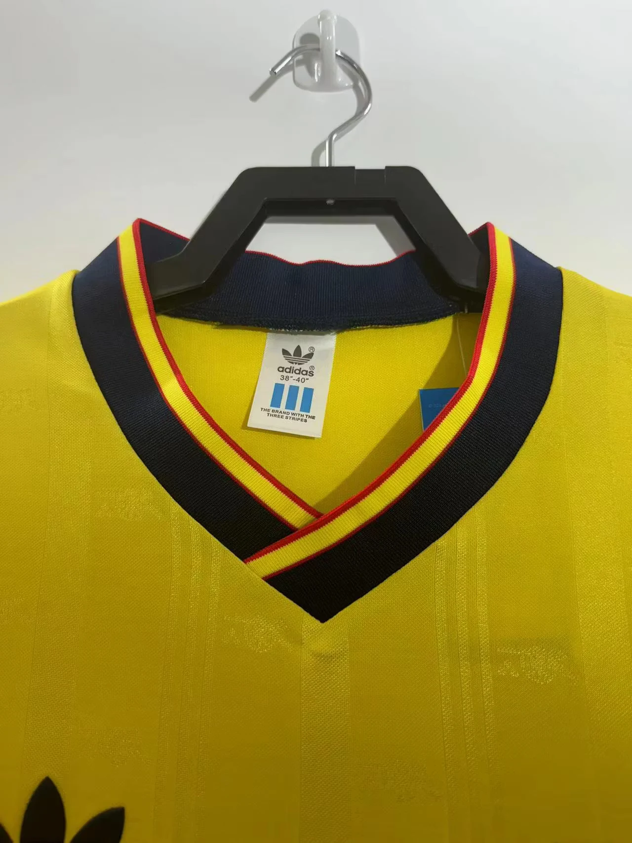 1986-88 Arsenal Away Retro Kit view 9