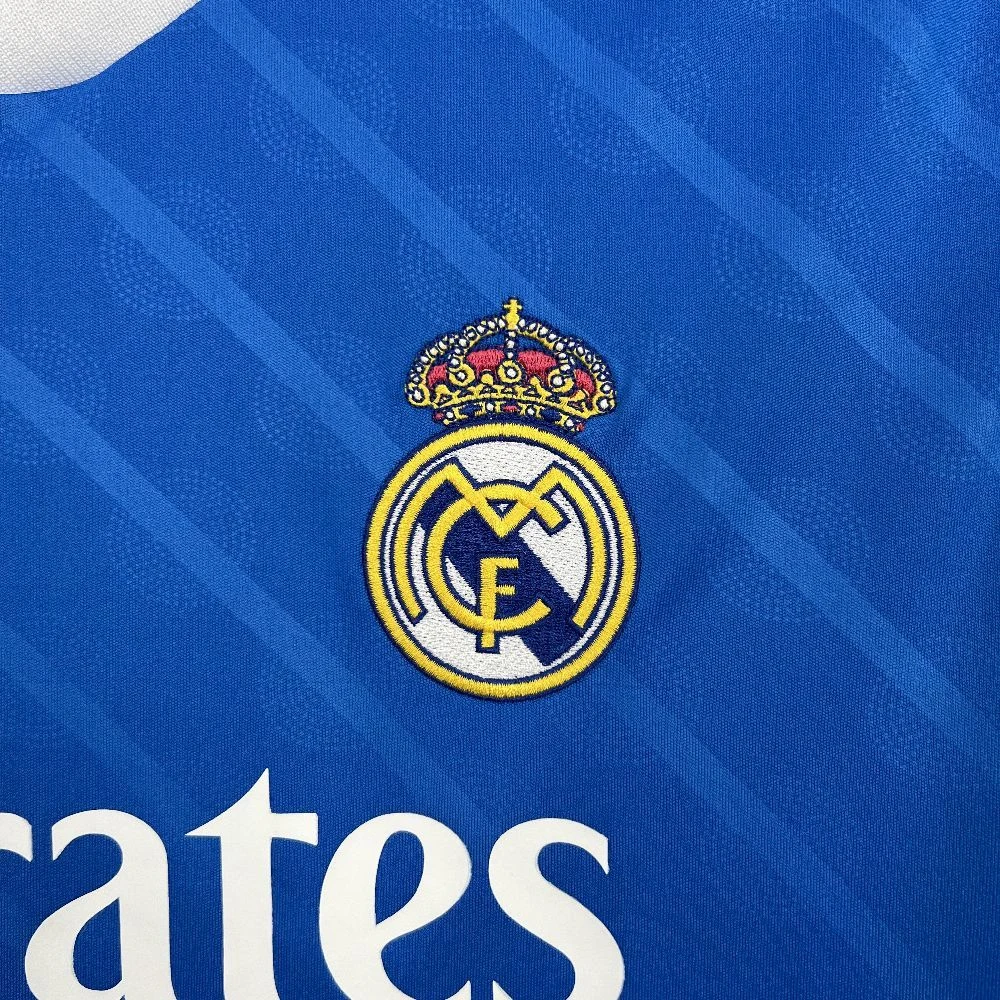2025-26 Real Madrid Third Away Long-Sleeve Kit - Fan Edition view 4