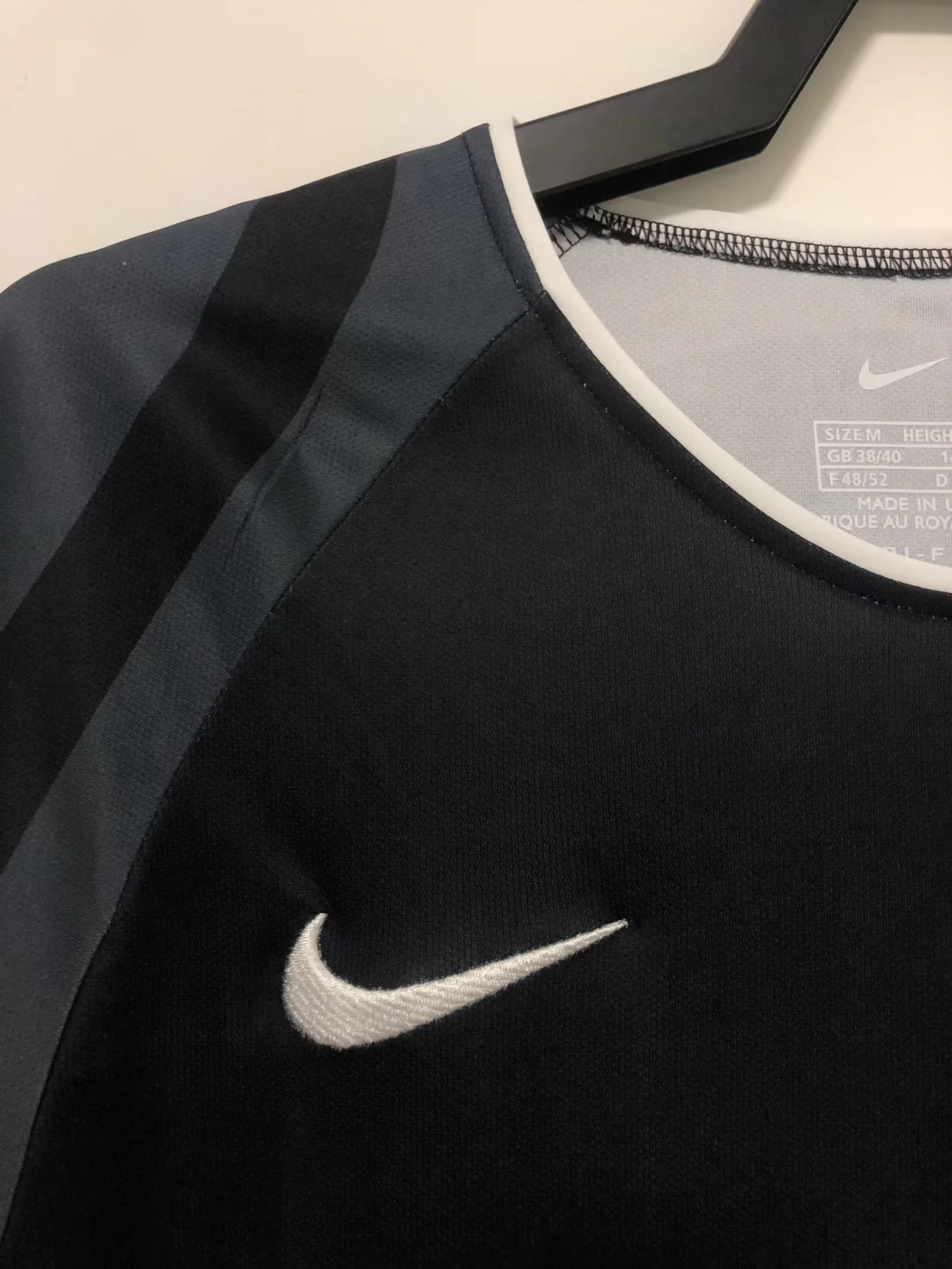 2001 Paris Second Away Retro Jersey view 9