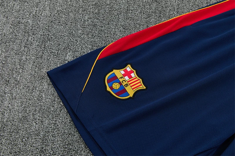2026-27 Barcelona Short-Sleeve Training Jersey view 9